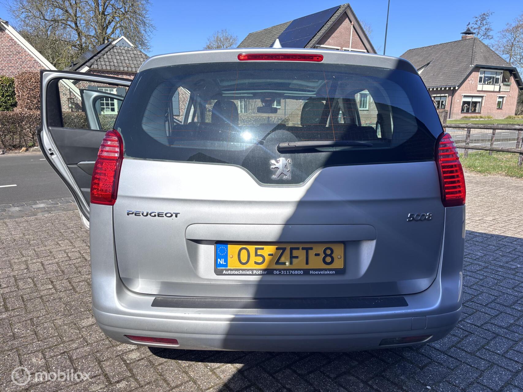 Foto van Peugeot 5008