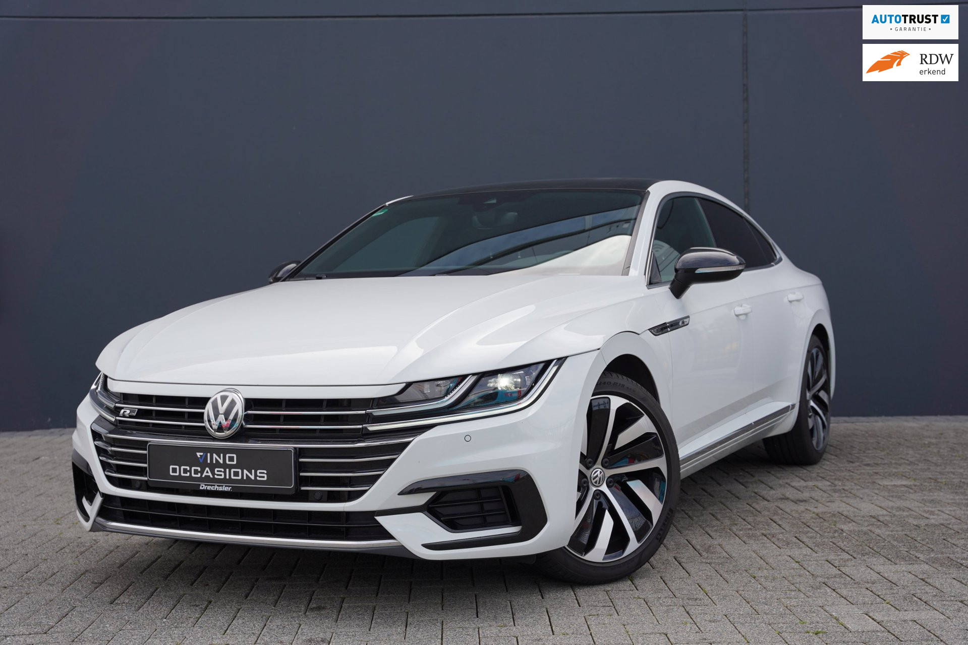 Volkswagen Arteon 2.0 TSI Business 3X R-line 2019 - voorkant