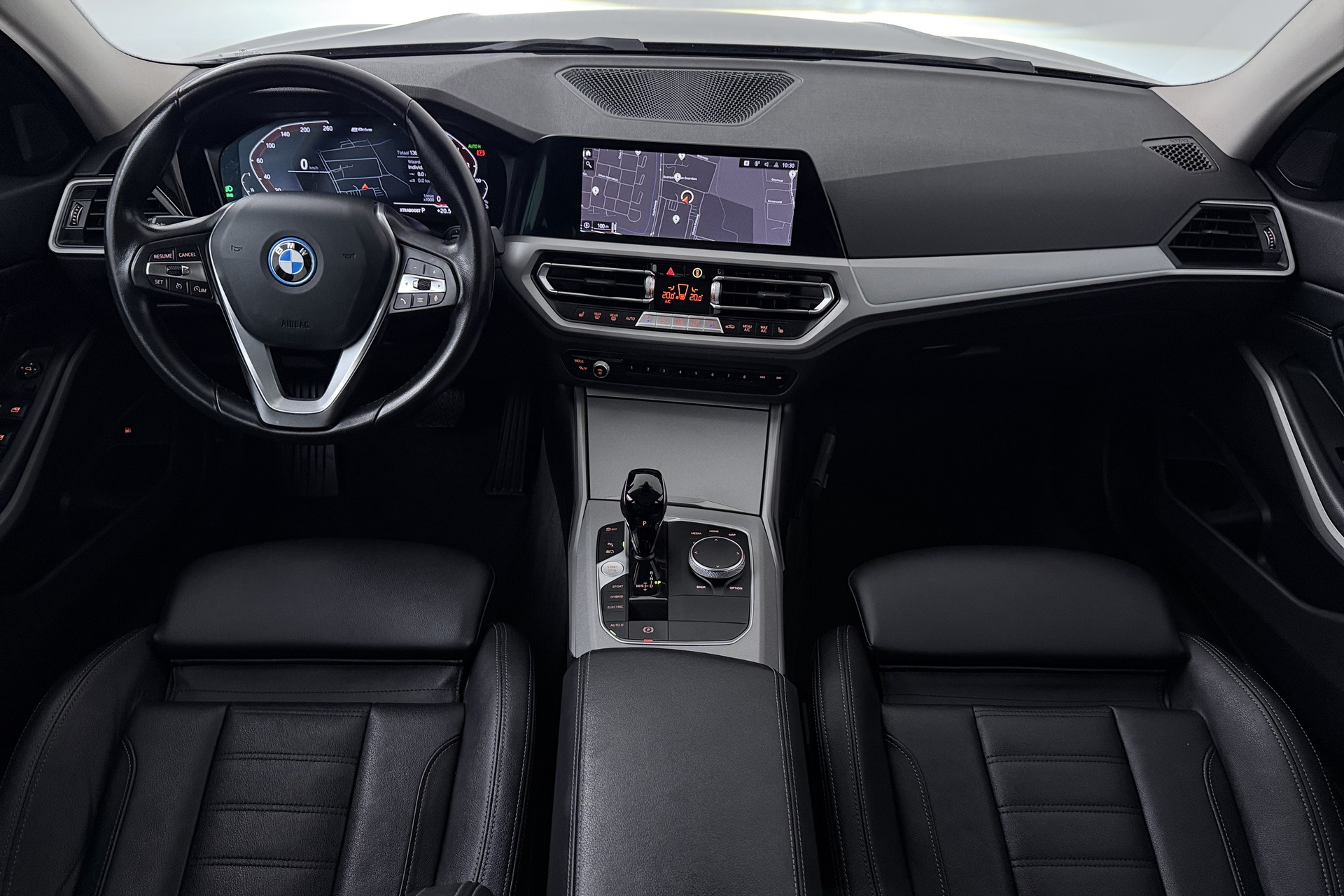 Foto van BMW 330e