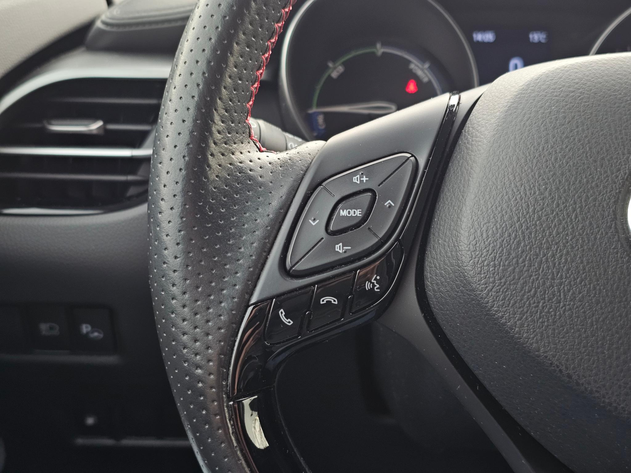 Foto van Toyota Toyota C-hr