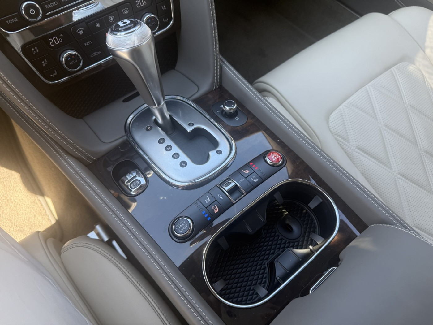 Foto van Bentley Bentley Continental GT V8 S Convertible