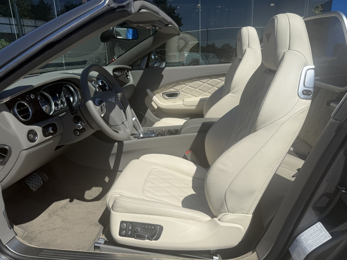Foto van Bentley Bentley Continental GT V8 S Convertible