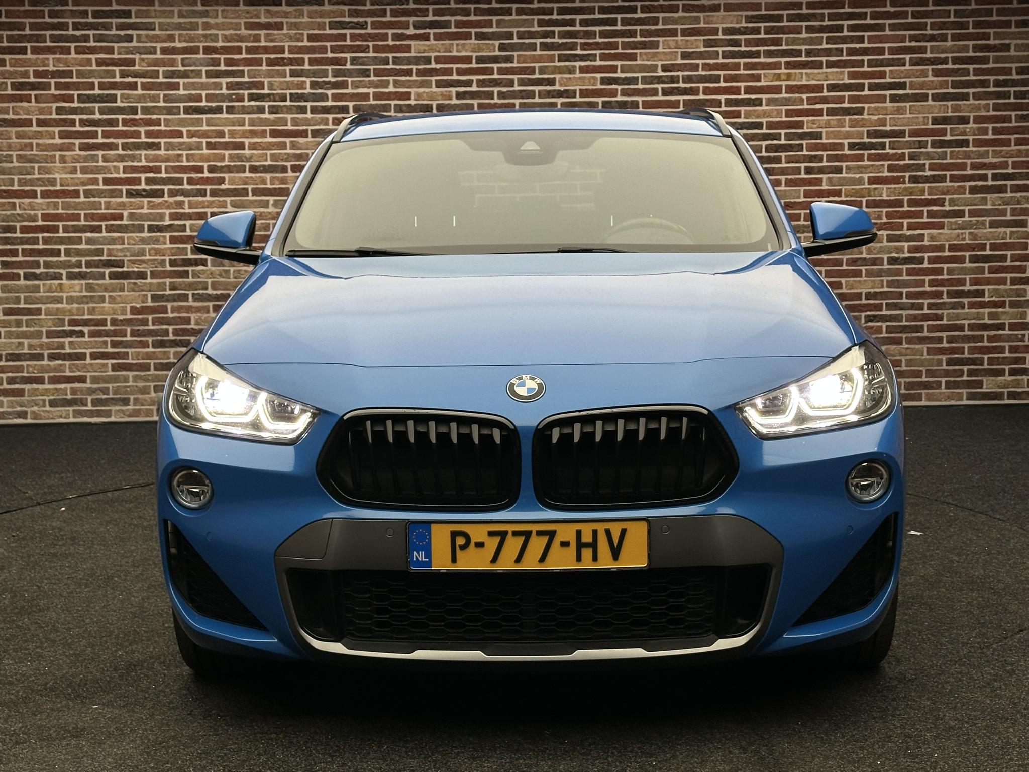Foto van BMW X2 Sdrive20i