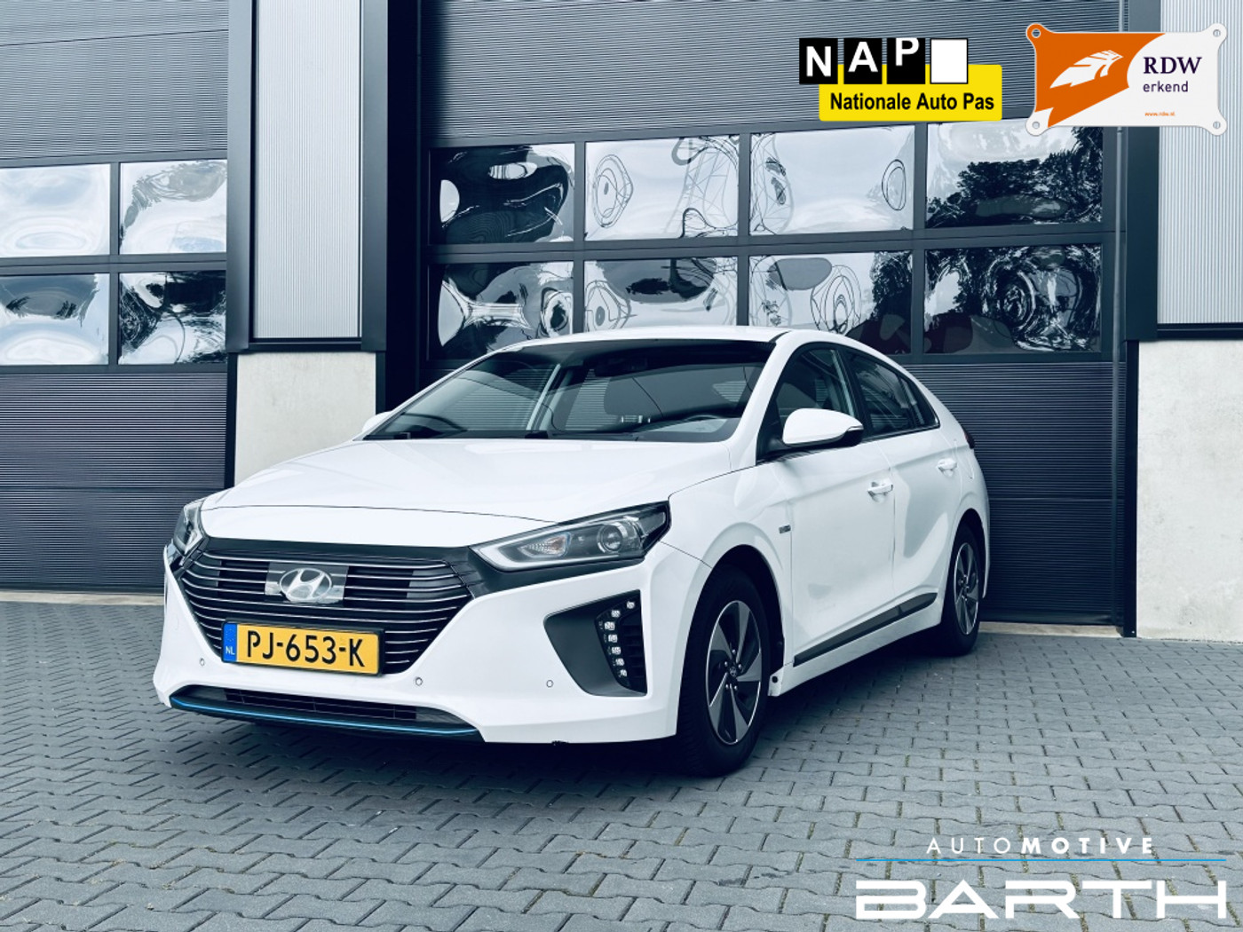 Hyundai Ioniq 1.6 GDi | BTW | Nette Auto | AUTOMAAT | Clima | NAP | 2017 - voorkant