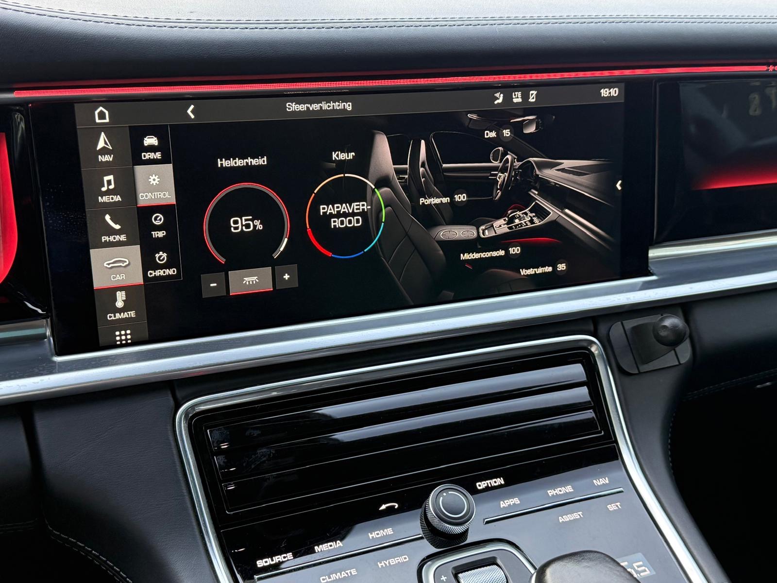 Foto van Porsche Panamera 4 E-hybrid