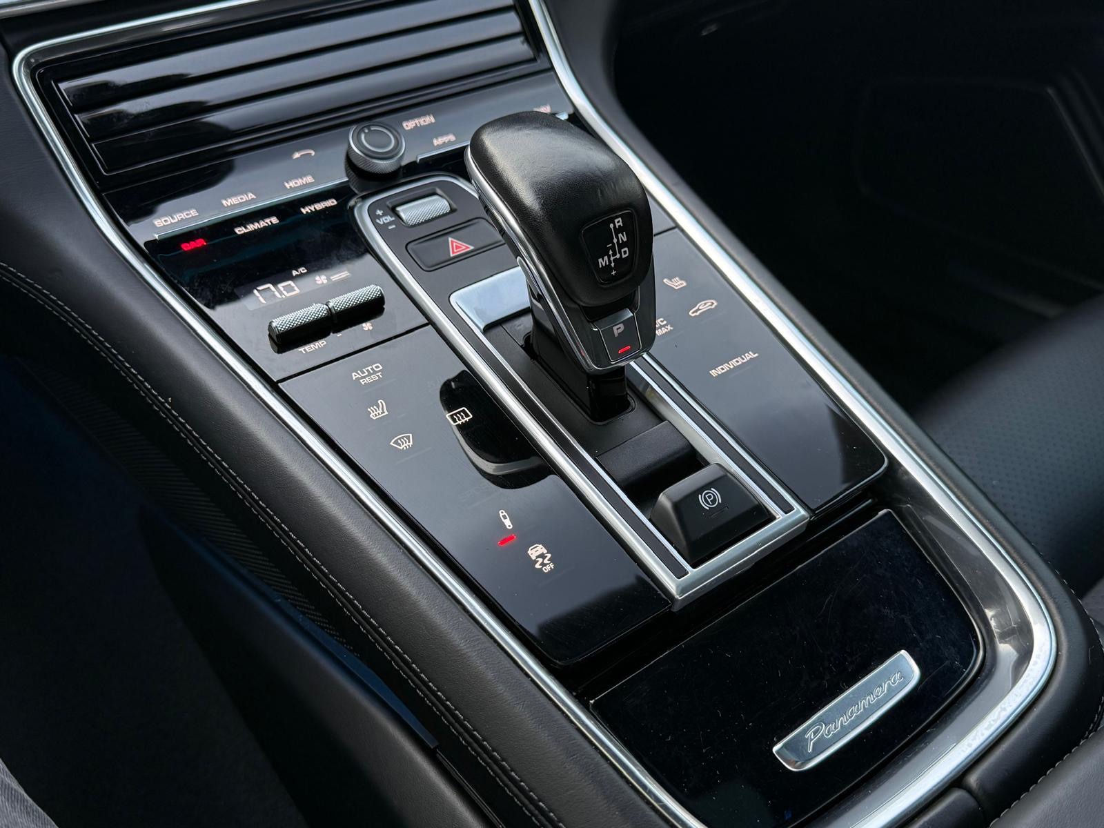 Foto van Porsche Panamera 4 E-hybrid