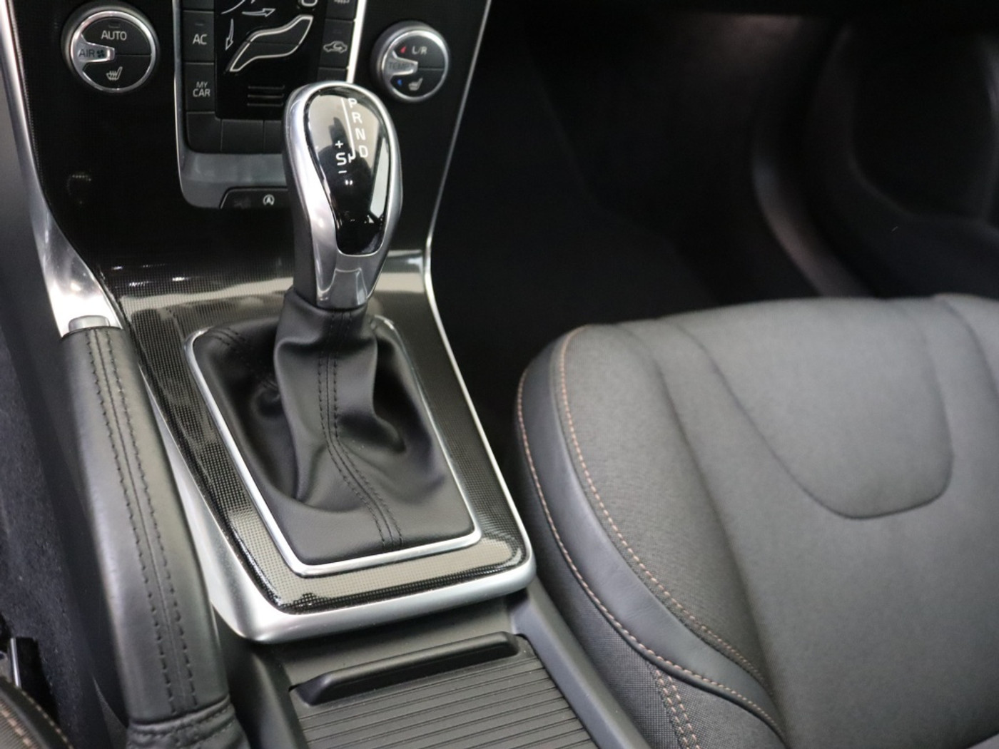 Foto van Volvo V40 Cross Country