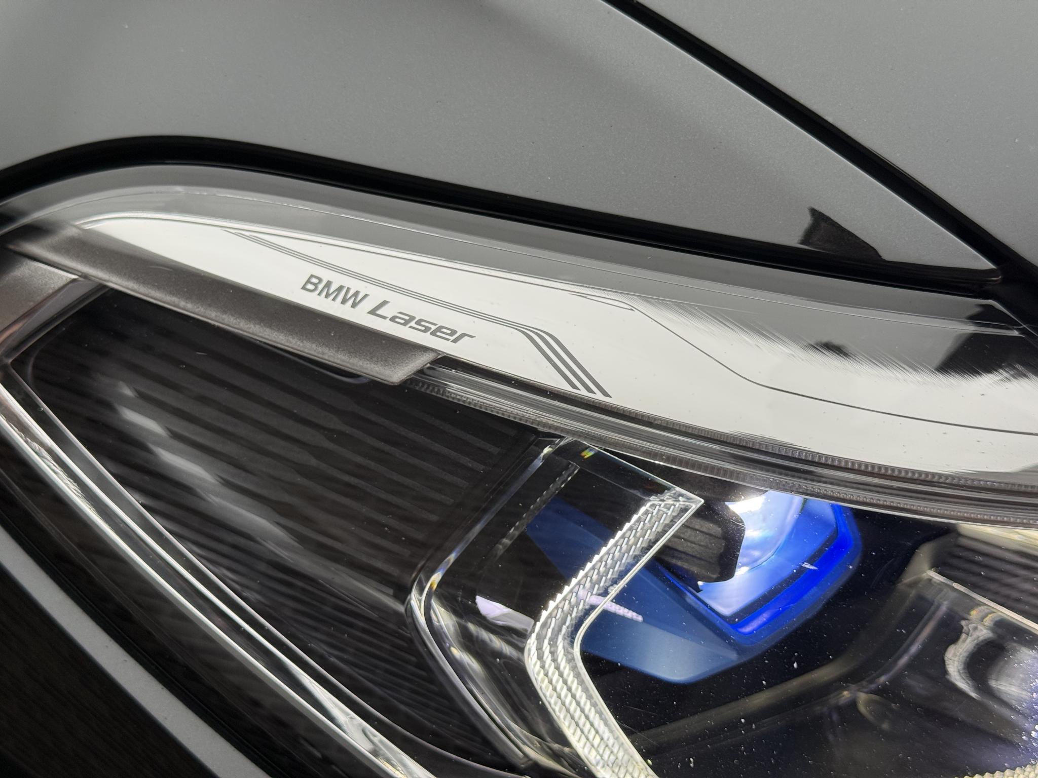 Foto van BMW X5 Xdrive45e