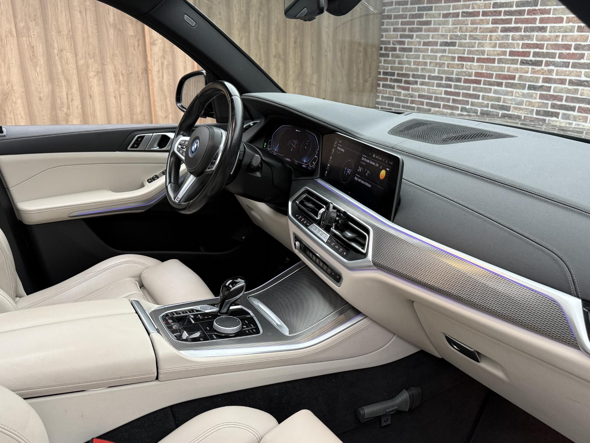 Foto van BMW X5 Xdrive45e