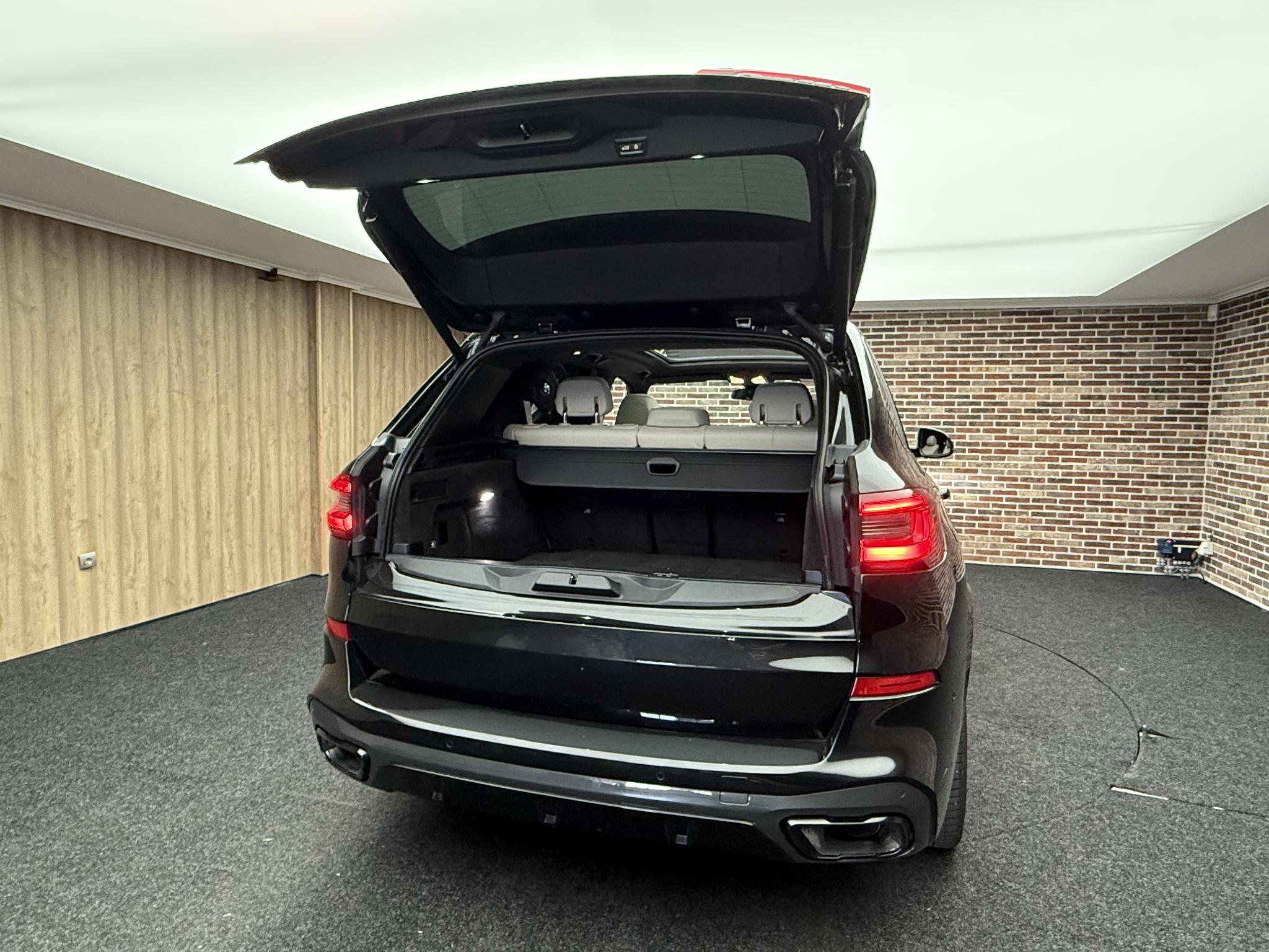 Foto van BMW X5 Xdrive45e