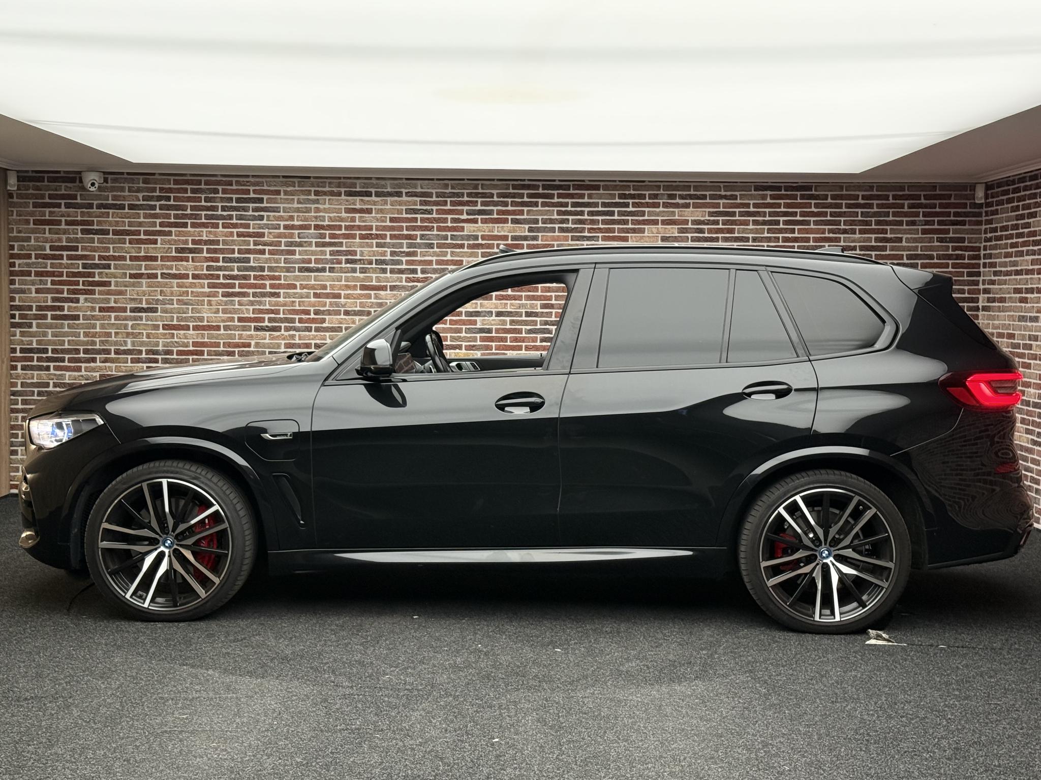 Foto van BMW X5 Xdrive45e