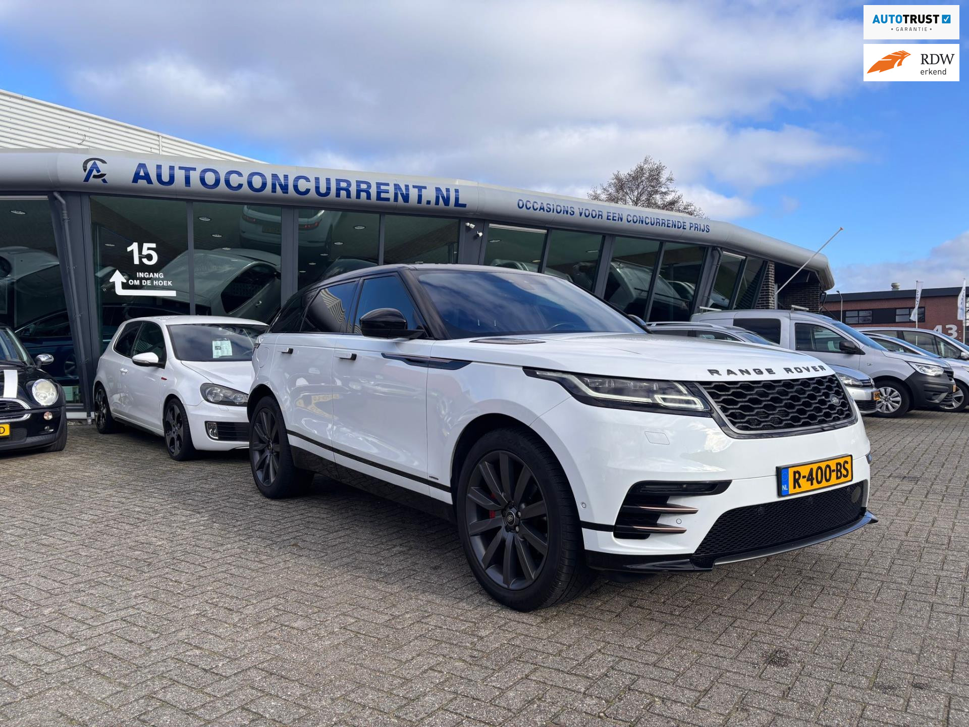 Land Rover Range Rover Velar 3.0 V6 AWD R-Dynamic HSE, Pano, Leder, Inruil mogelijk. 2017 - voorkant