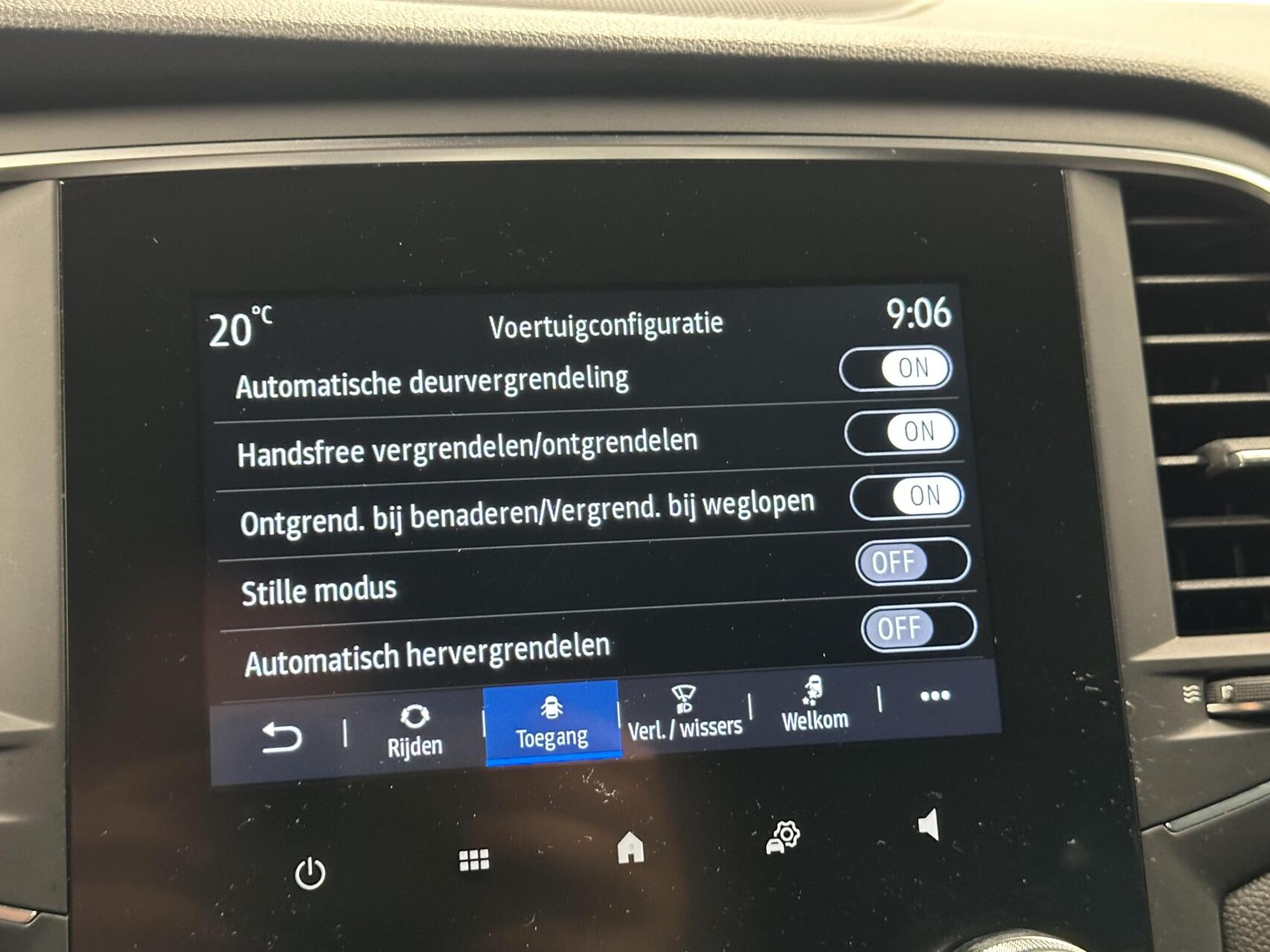Foto van Renault Megane E-tech Plug-in Hybrid
