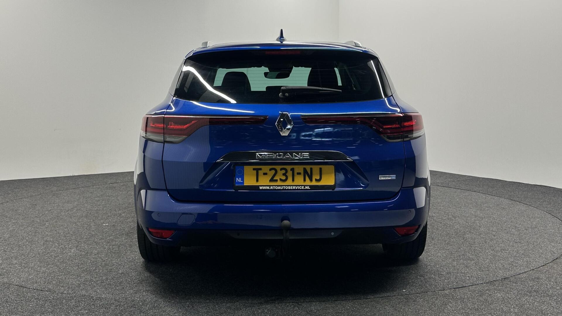 Foto van Renault Megane E-tech Plug-in Hybrid