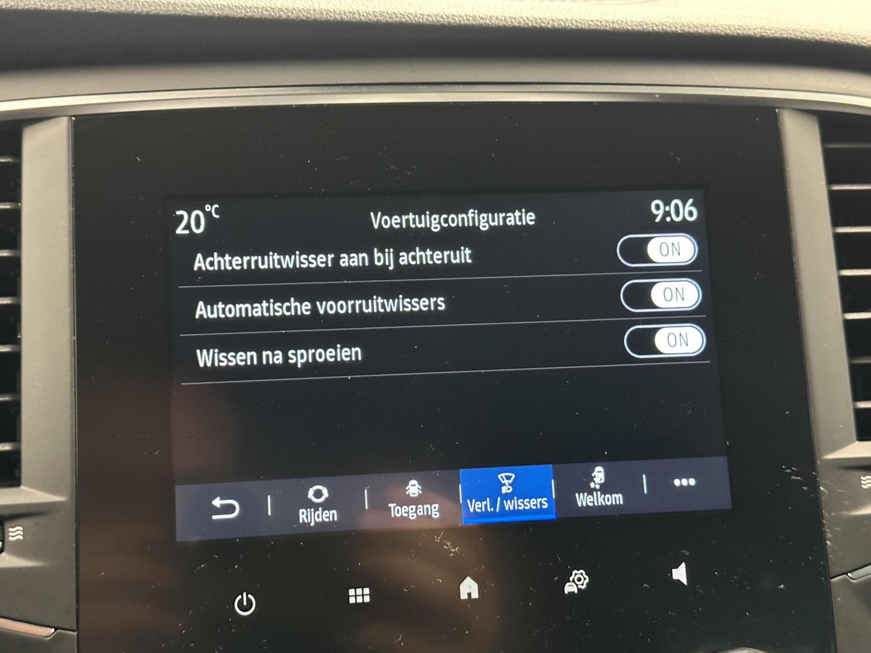 Foto van Renault Megane E-tech Plug-in Hybrid