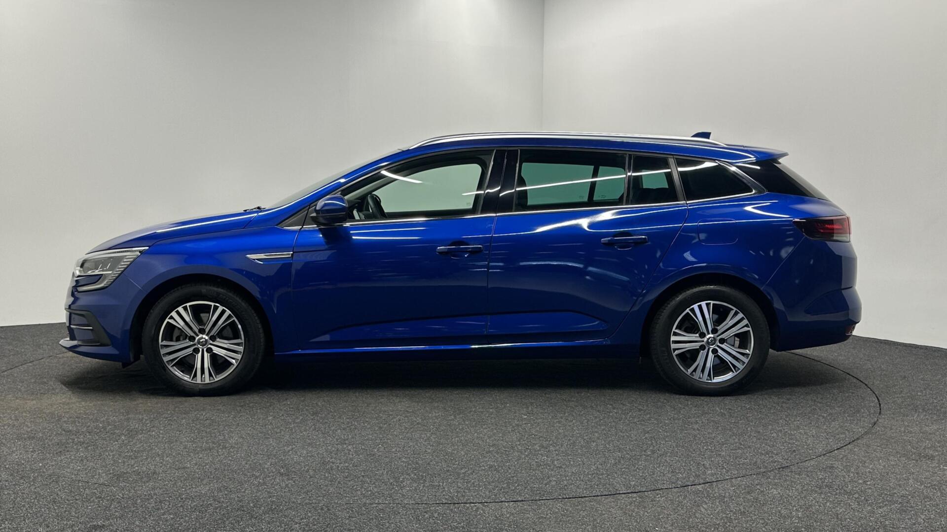 Foto van Renault Megane E-tech Plug-in Hybrid