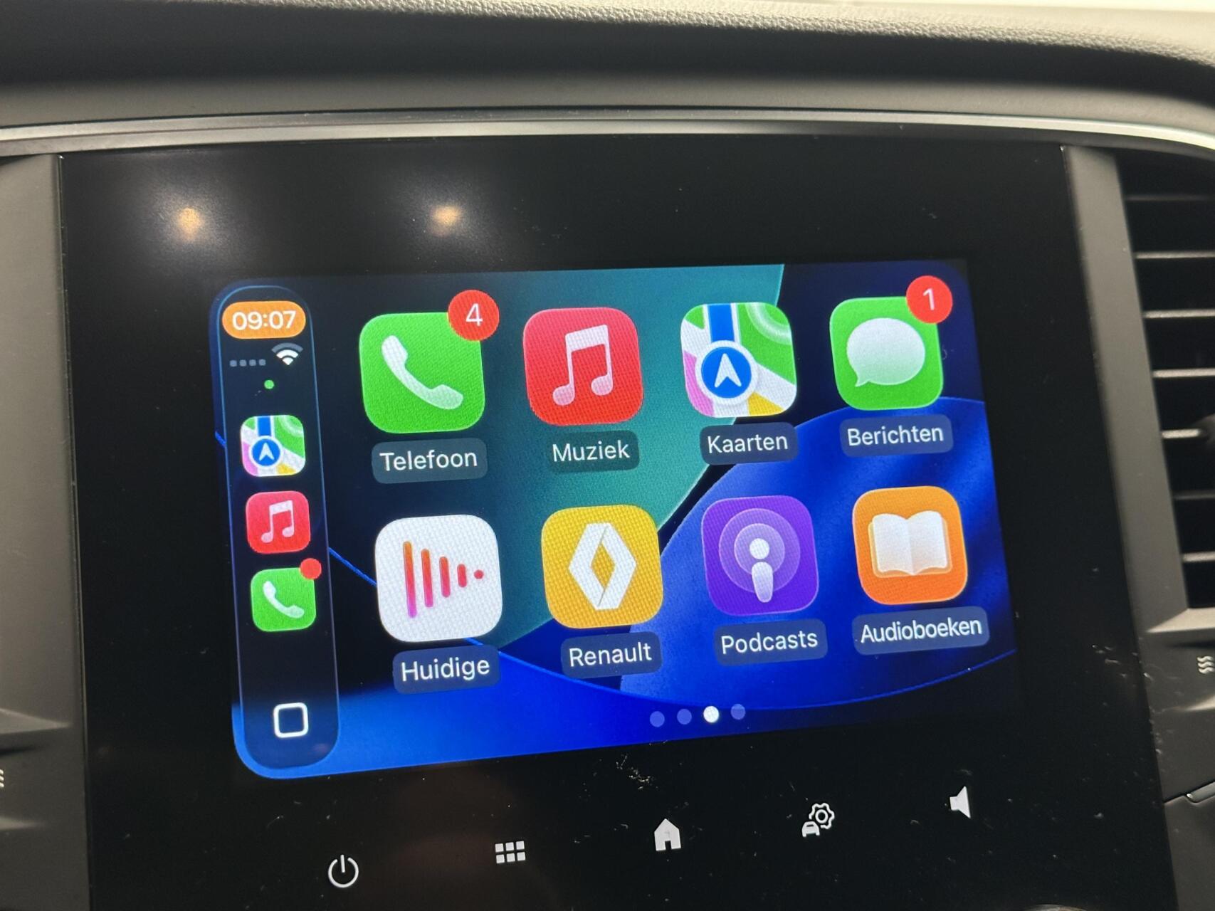 Foto van Renault Megane E-tech Plug-in Hybrid