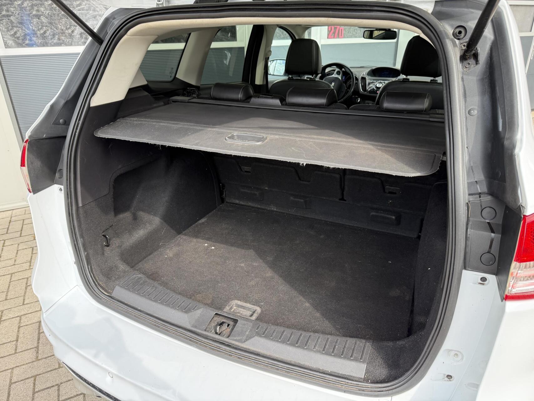Foto van Ford Kuga 1.6 Scti