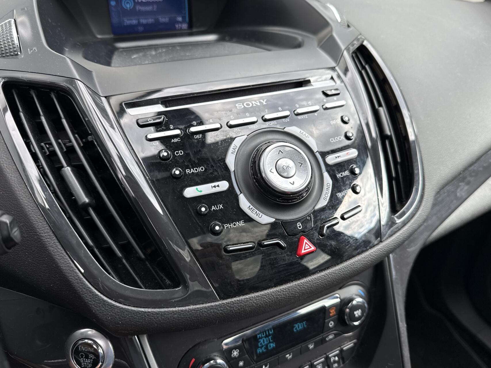 Foto van Ford Kuga 1.6 Scti