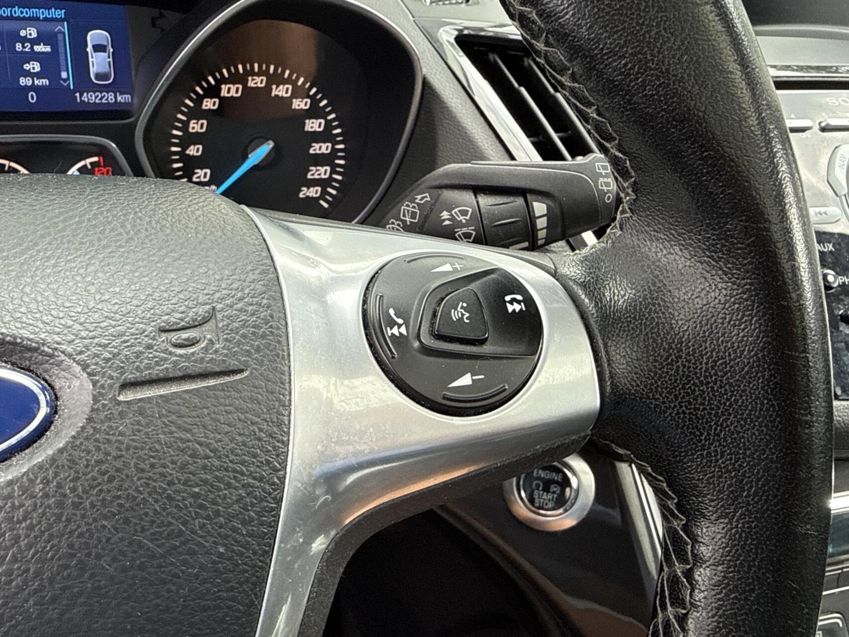 Foto van Ford Kuga 1.6 Scti