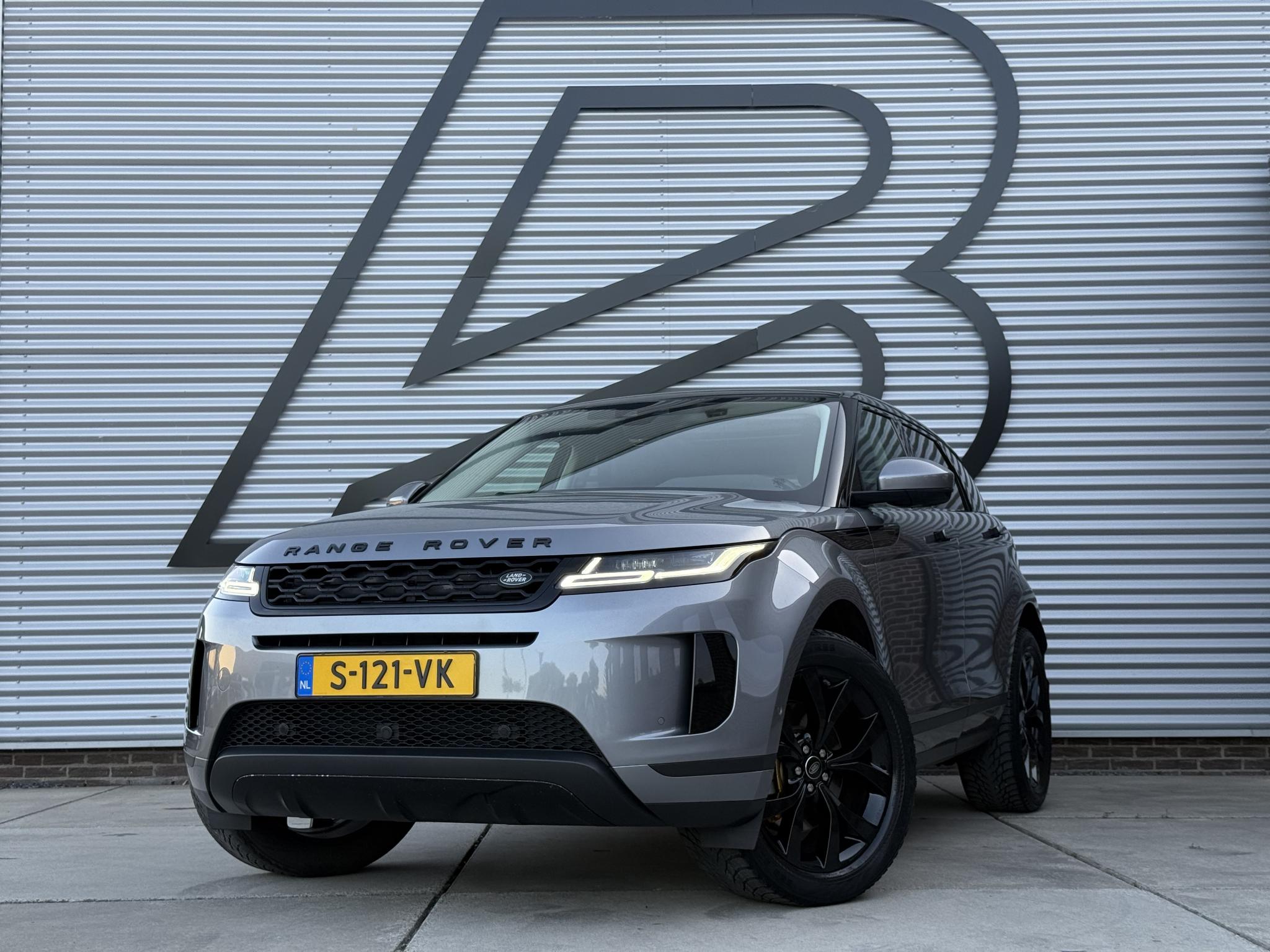 Land Rover Range Rover Evoque 2.0 P200 AWD R-Dynamic SE 2020 - voorkant