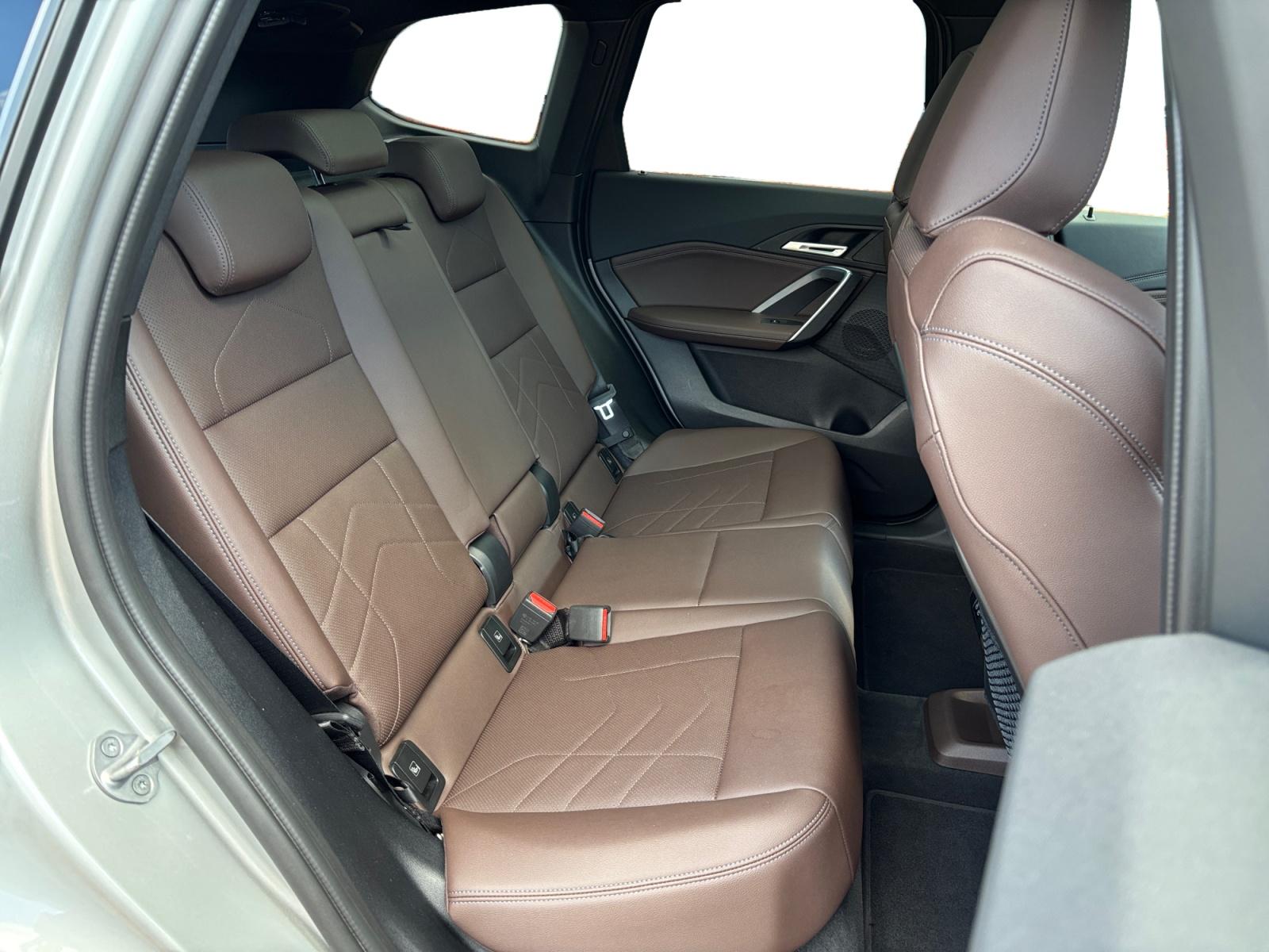 Foto van BMW Ix1 Xdrive30