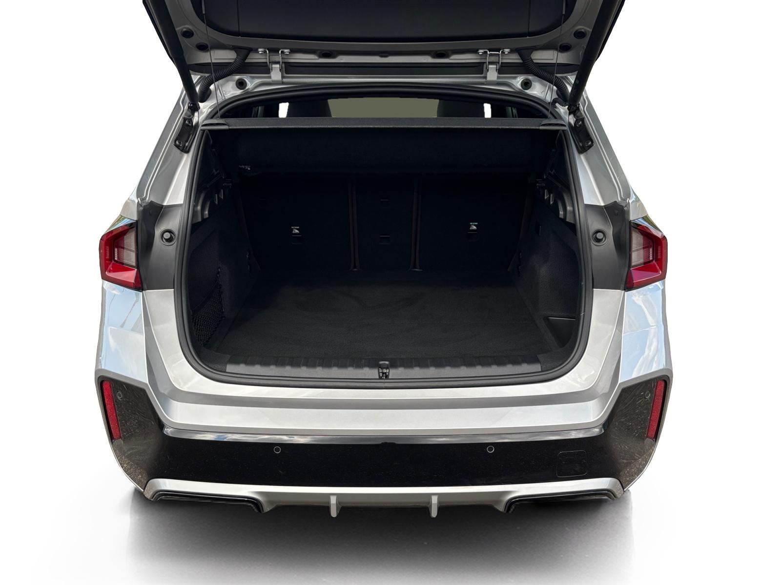 Foto van BMW Ix1 Xdrive30