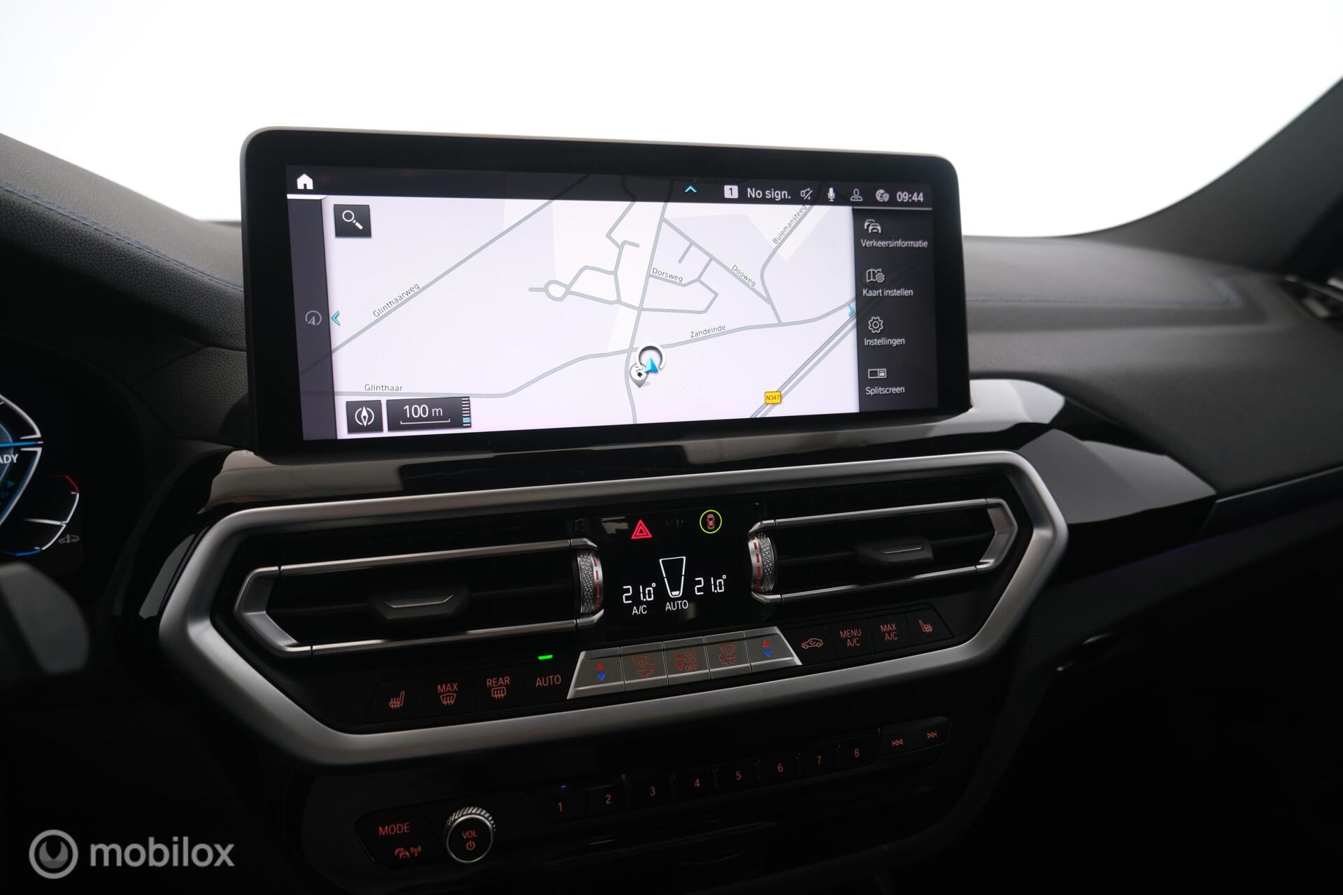 Foto van BMW Ix3