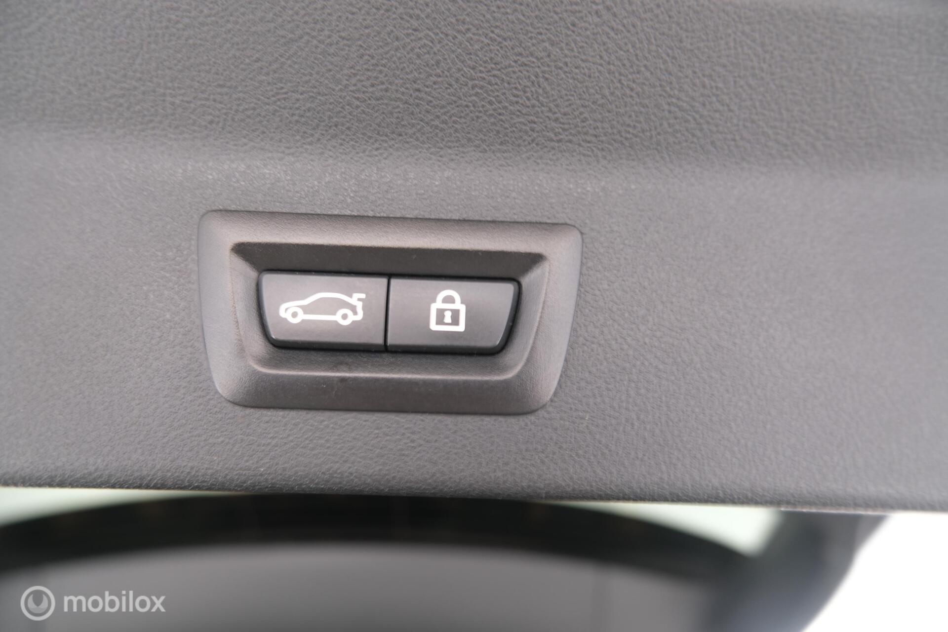 Foto van BMW Ix3