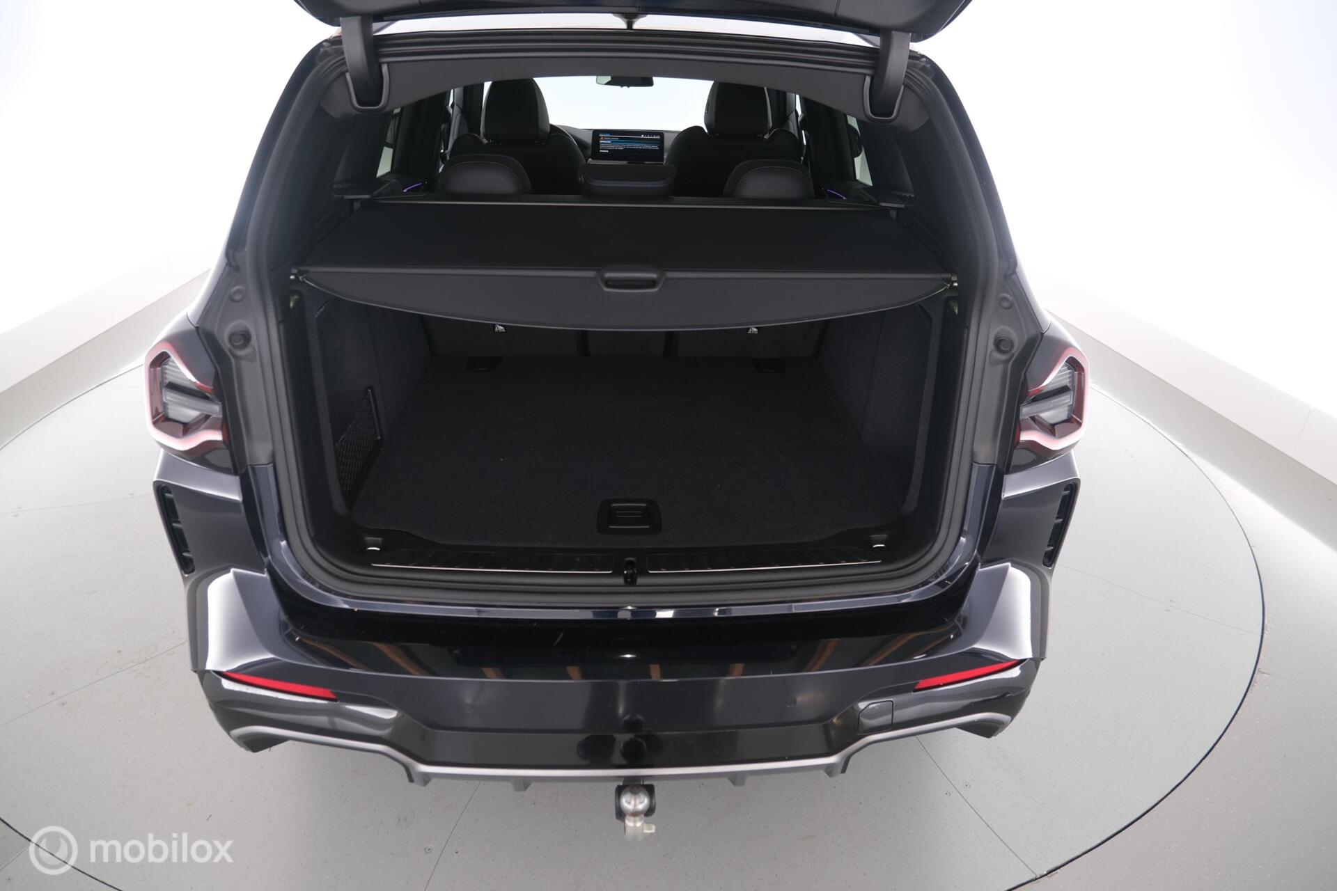 Foto van BMW Ix3