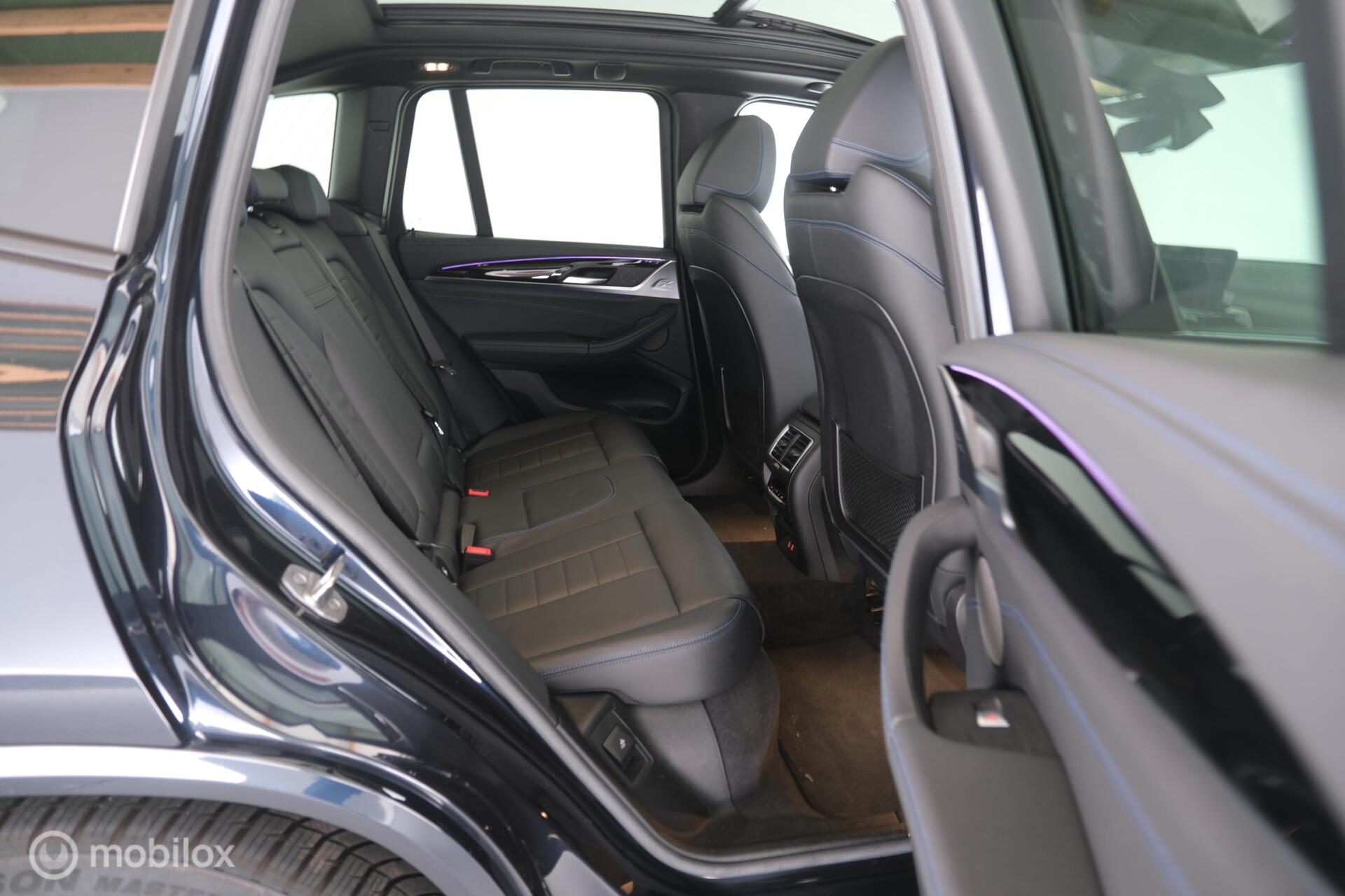Foto van BMW Ix3