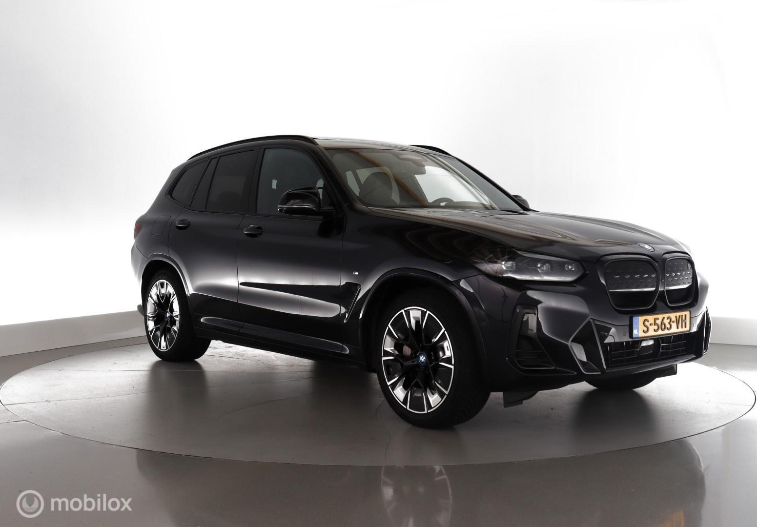 Foto van BMW Ix3