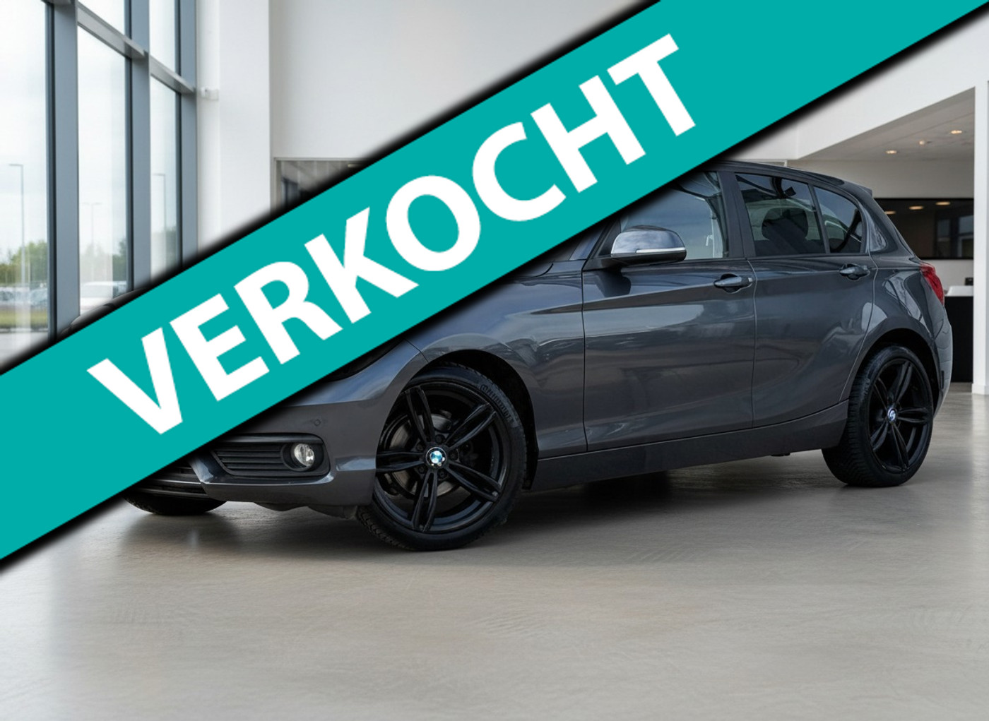 BMW 118i 118i Edition M Sport Shadow High Executive| NAP 2019 - voorkant