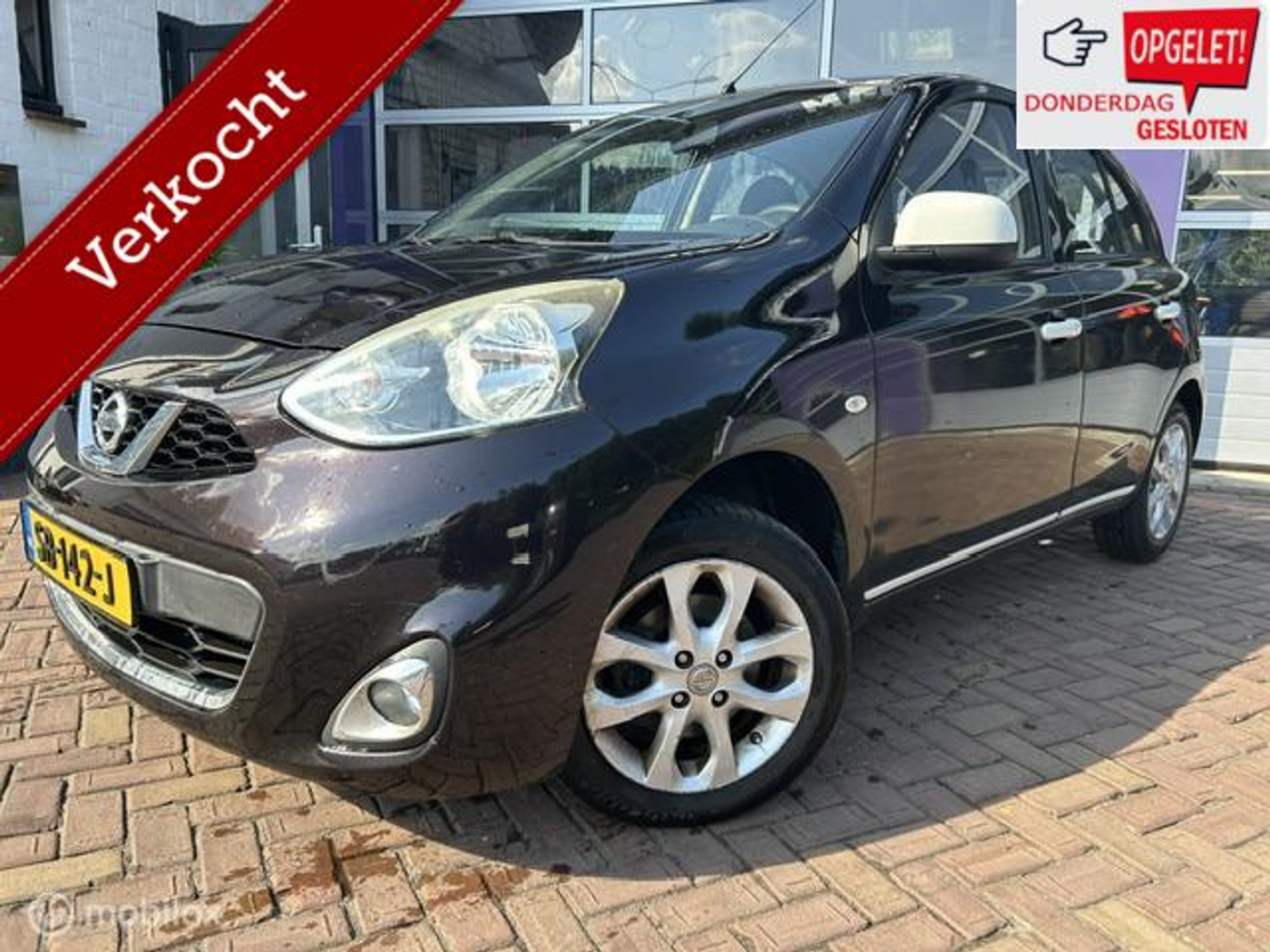Nissan Nissan Micra 1.2 Connect Edition  AIRCO * LM VELGEN *SPOILER 2015 - voorkant