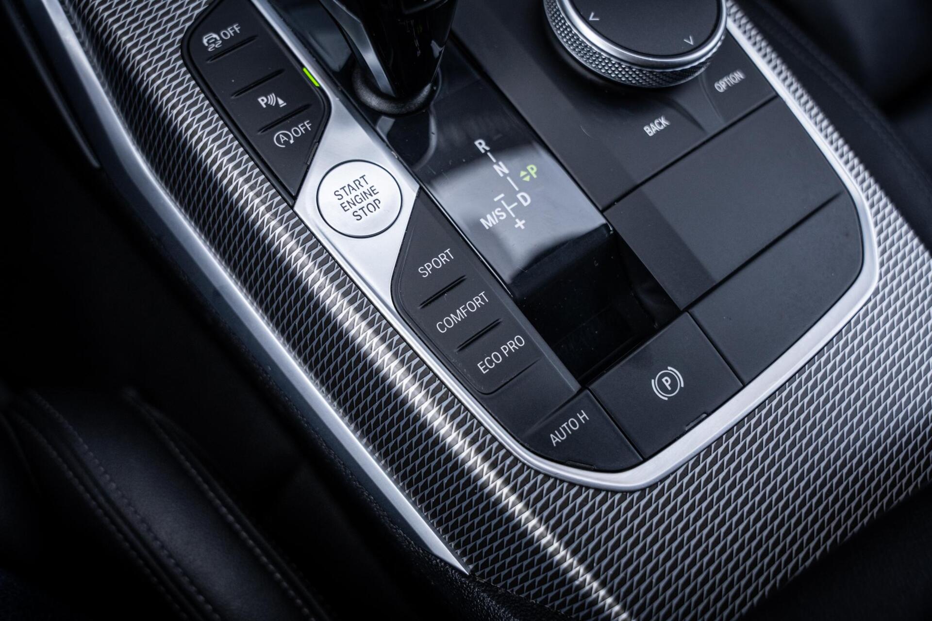 Foto van BMW 320i