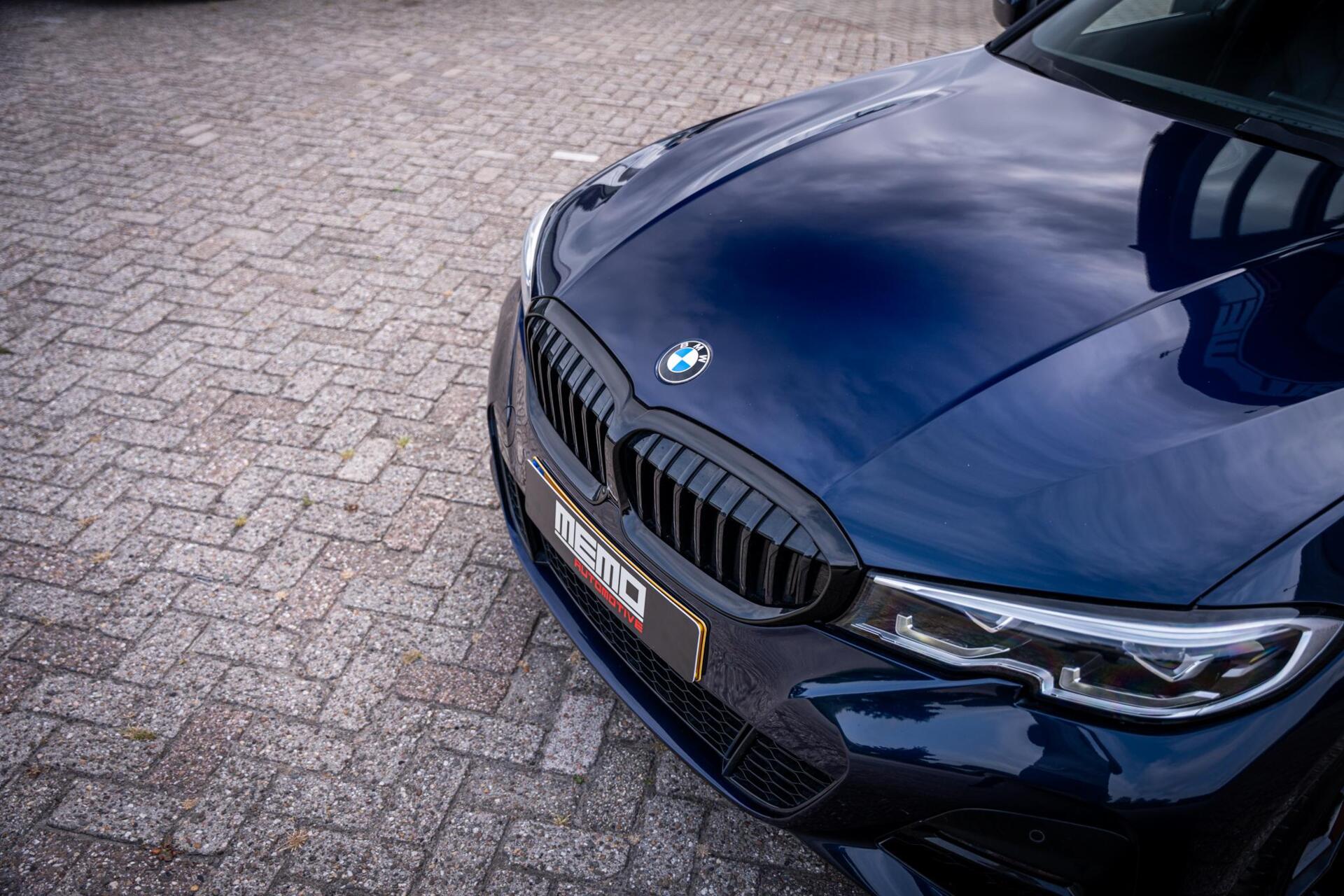 Foto van BMW 320i