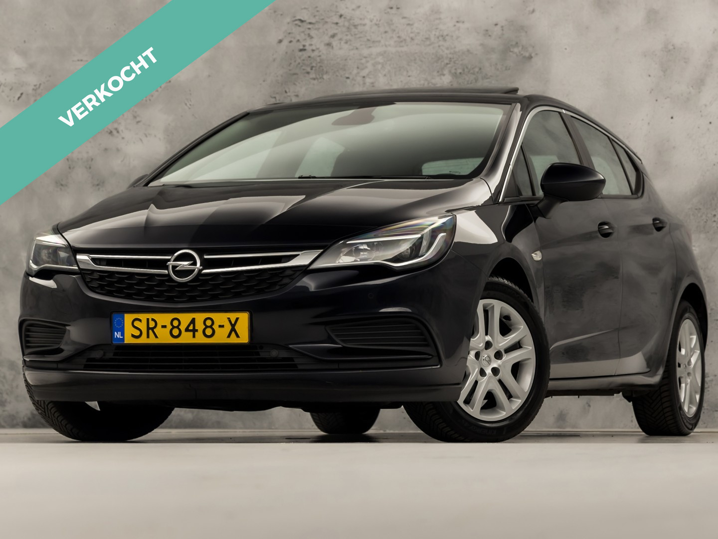 Opel Astra 1.4 Turbo Sport 2018 - voorkant