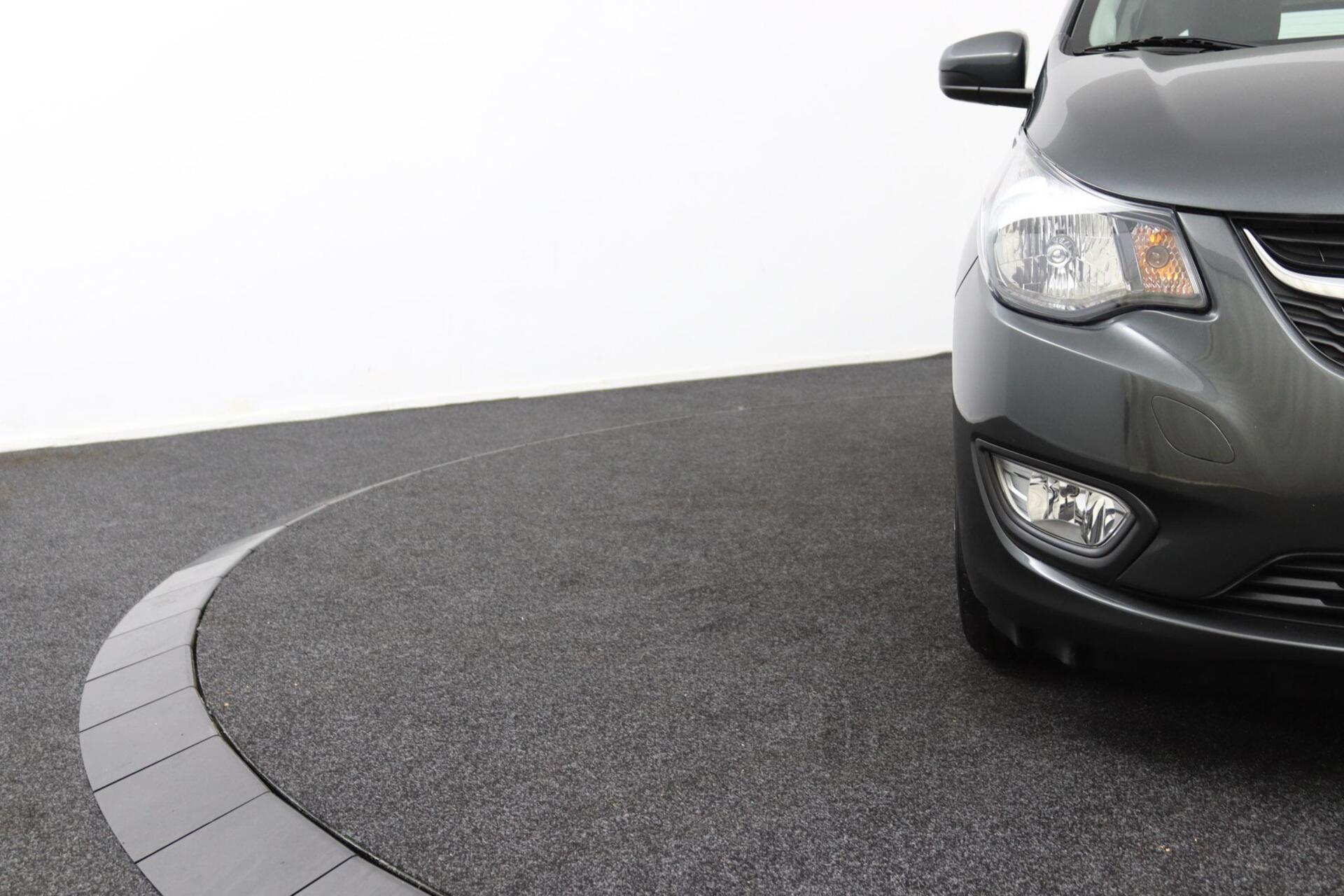 Foto van Opel Karl / Viva