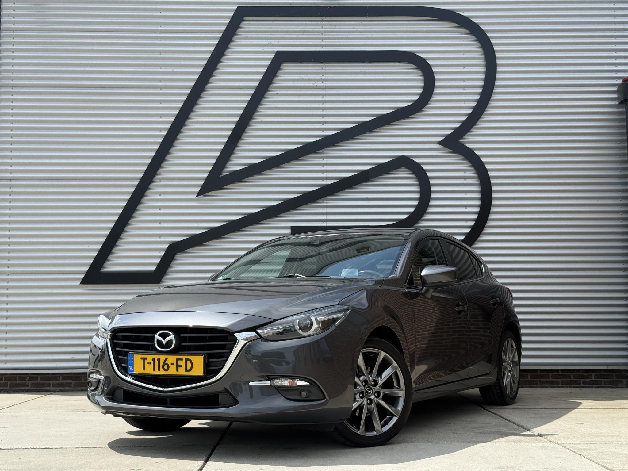 Mazda Mazda3 2.0 SkyActiv-G 120 SkyLease GT 2017 - voorkant