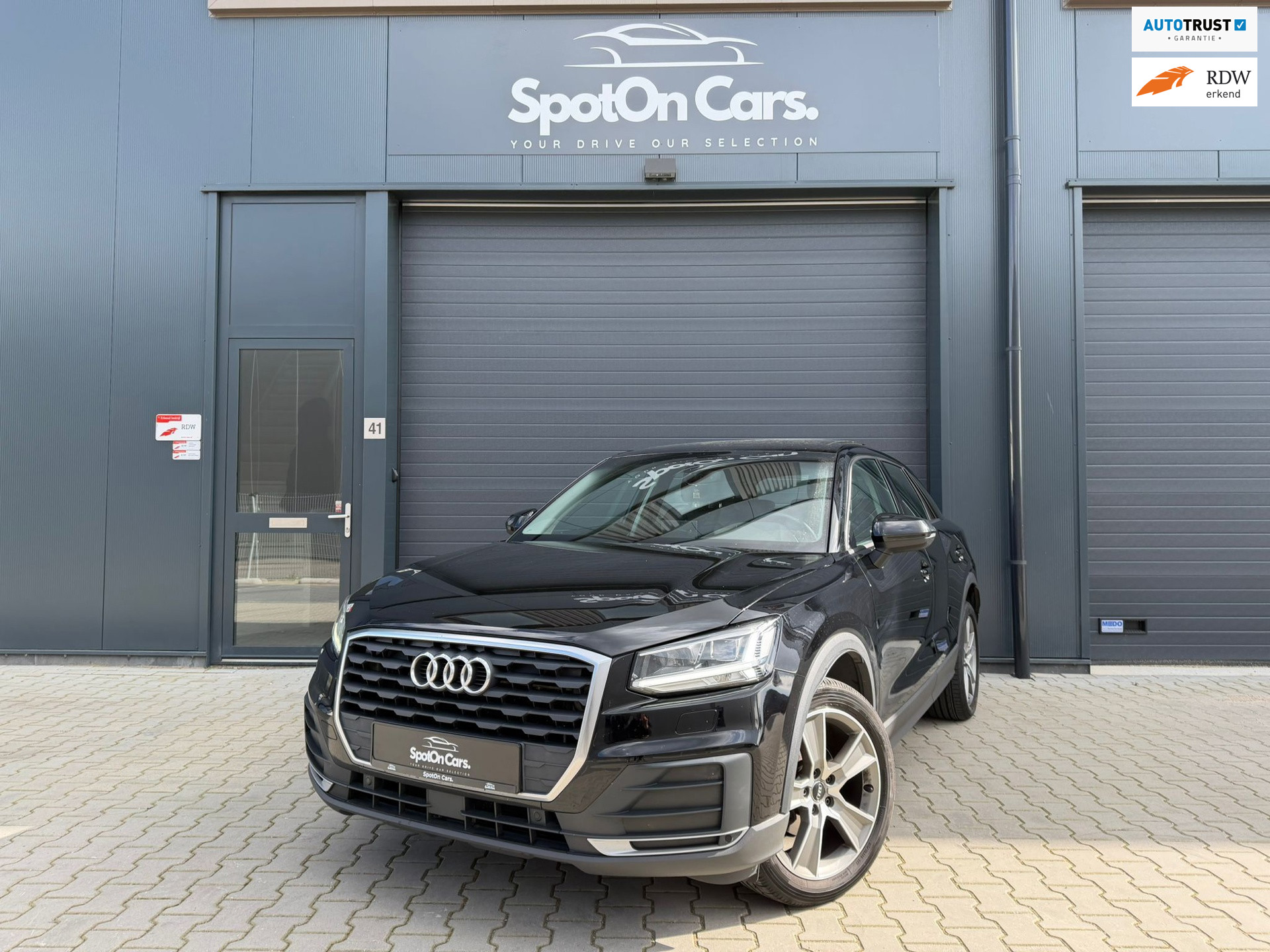 Audi Q2 35 TFSI S Edition AUTOMAAT PANO MATRIX KEYLESS 2019 - voorkant