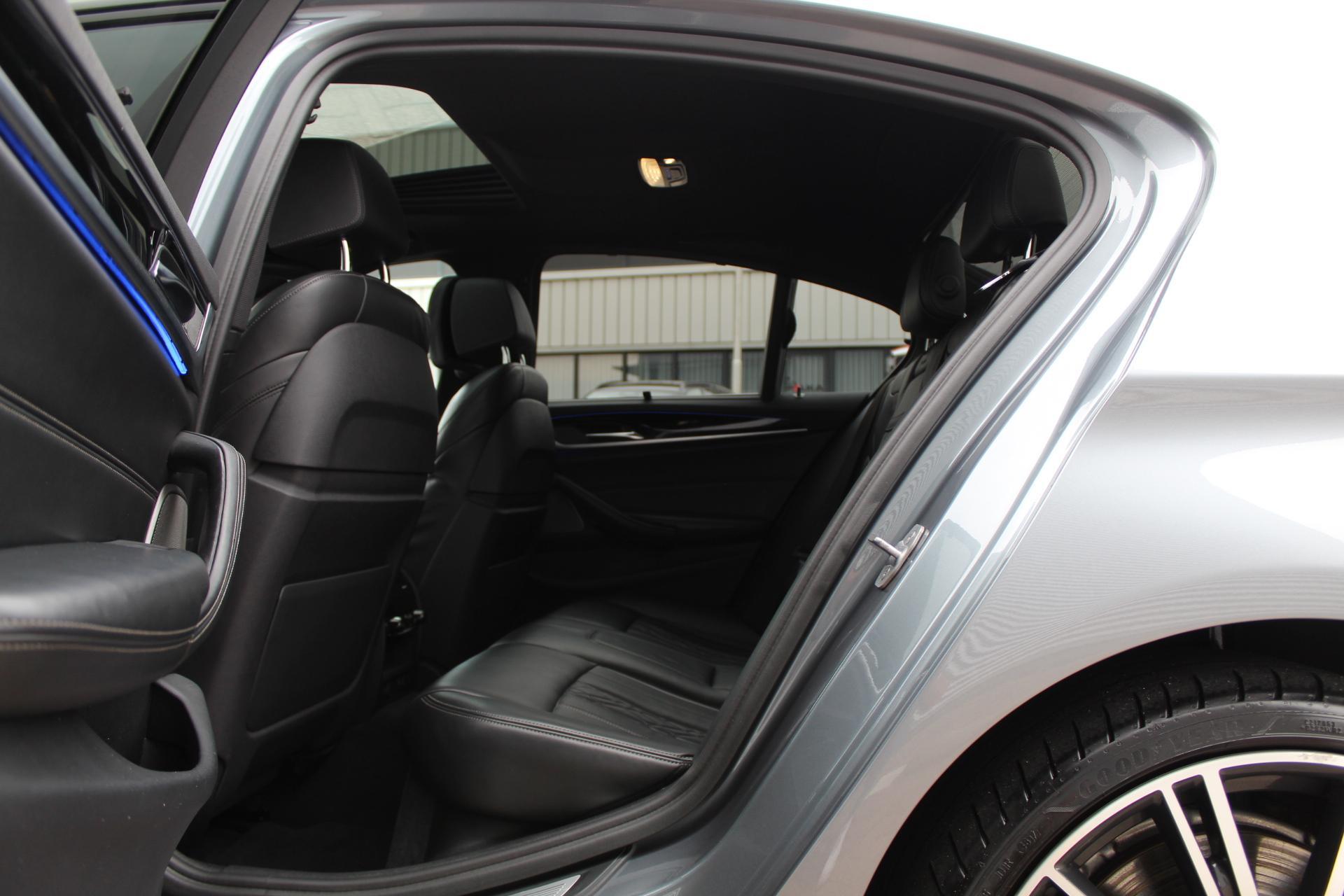 Foto van BMW 530e Iperformance