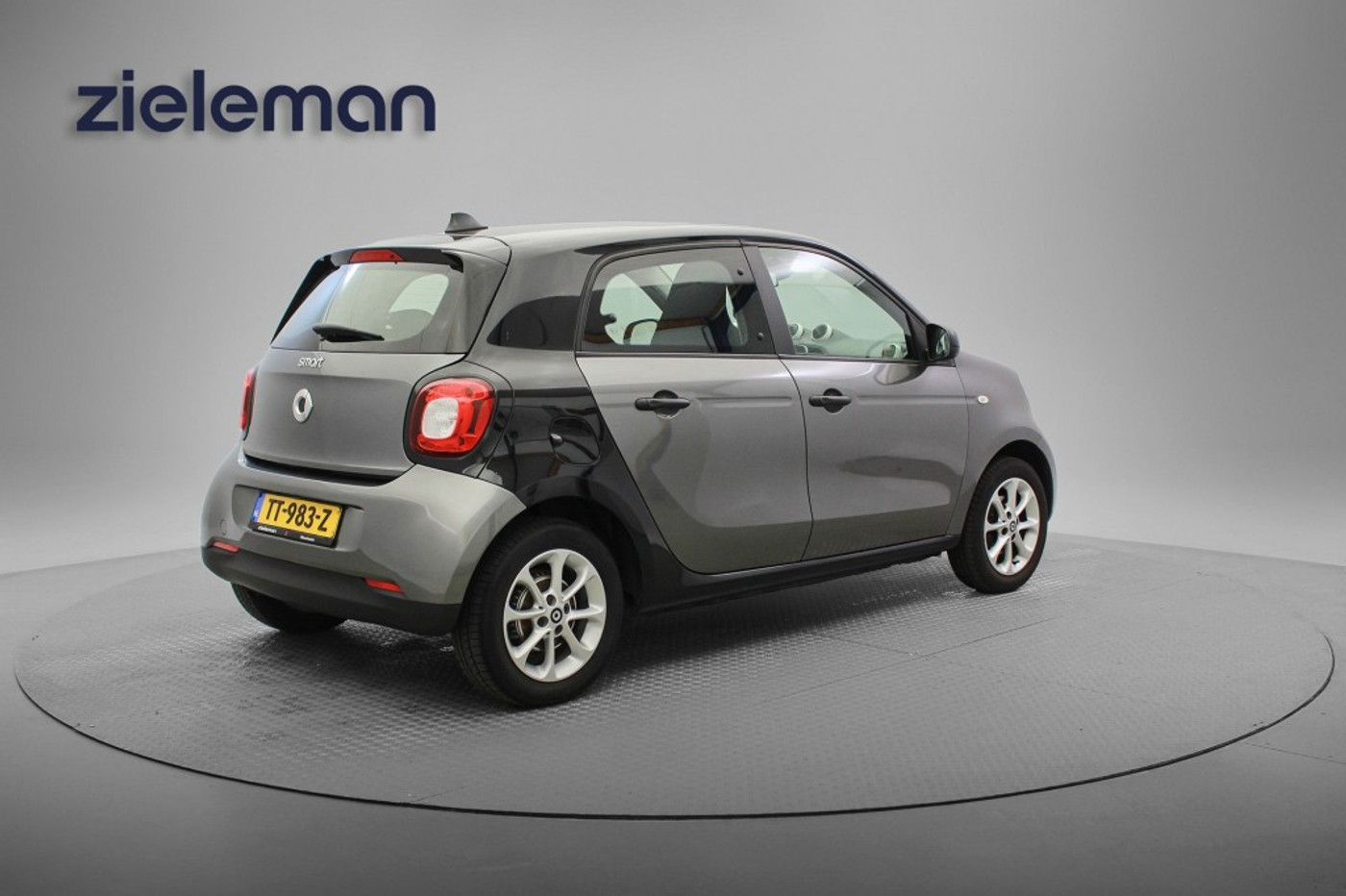 Foto van Smart Forfour