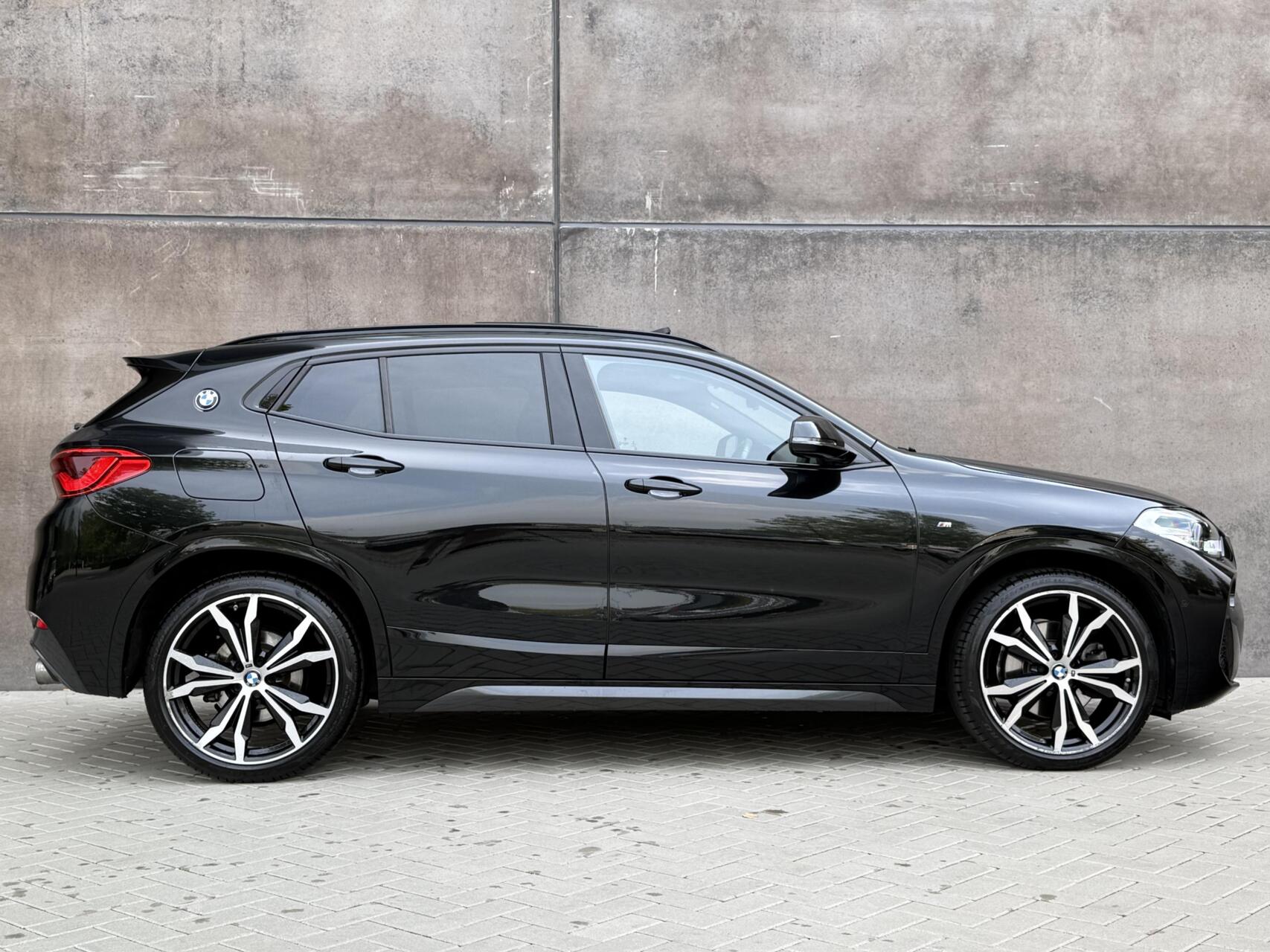 Foto van BMW X2 Xdrive20i