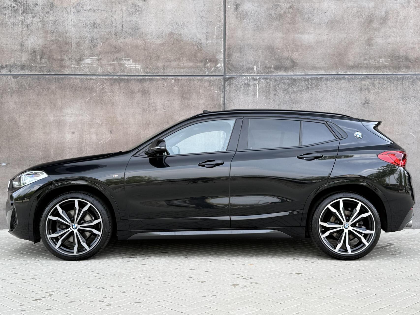 Foto van BMW X2 Xdrive20i