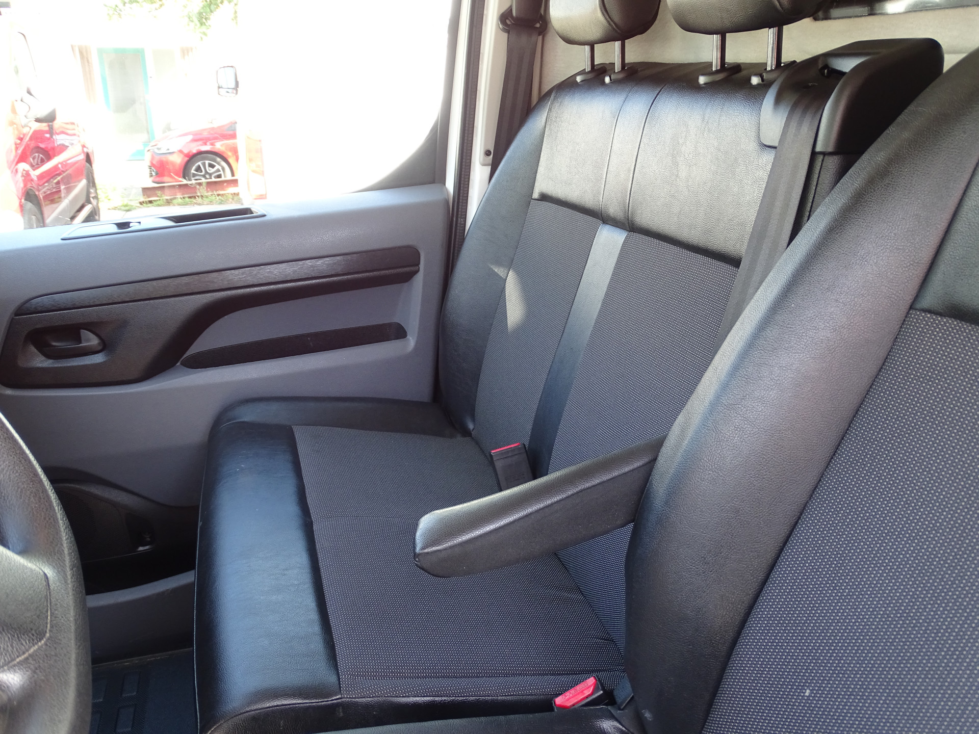 Foto van Opel Vivaro