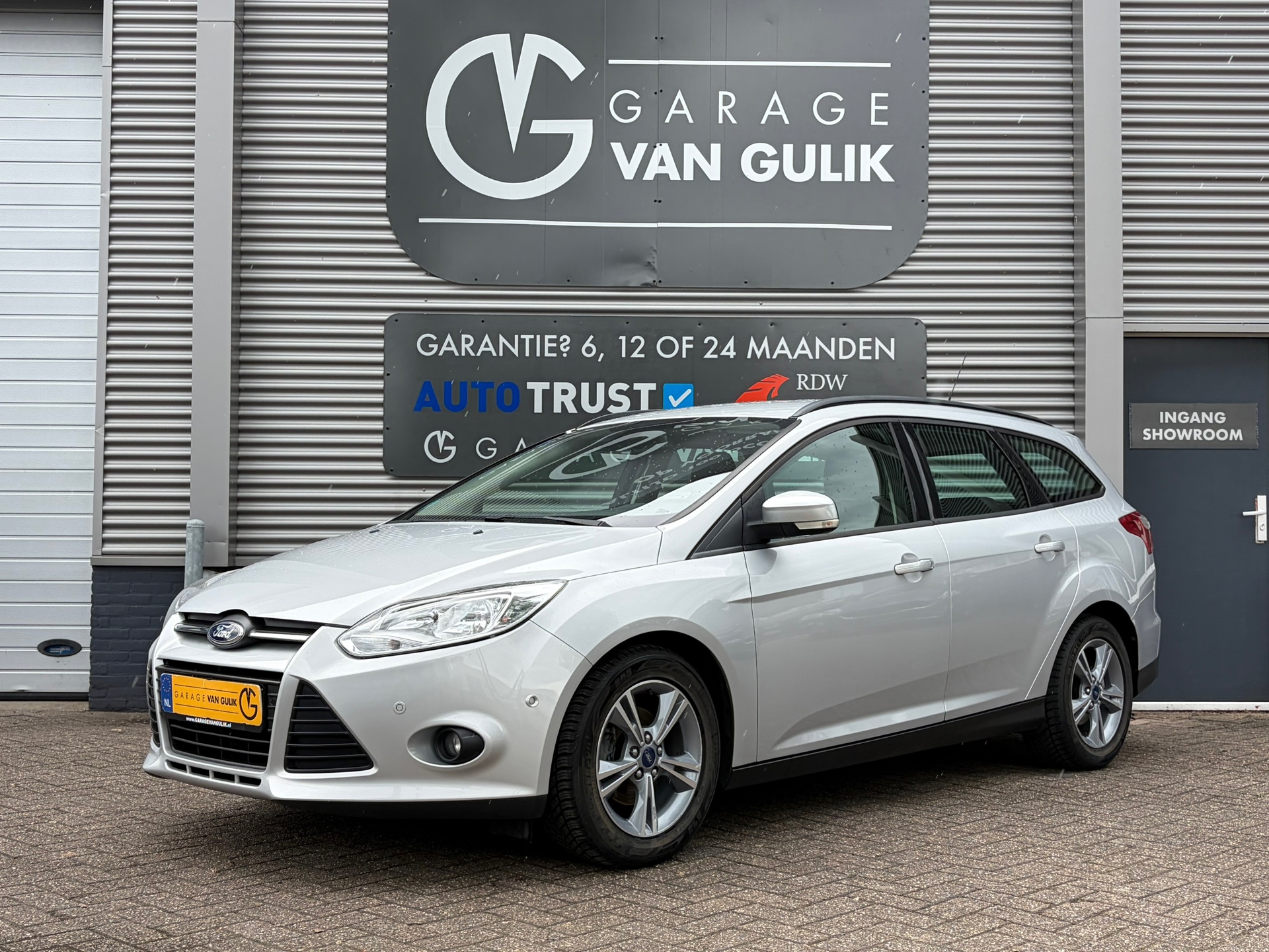 Ford Focus 1.0 EcoBoost Titanium 125PK Clima,Isofix,PDC,ElektrRamen+Spiegels,Isofix,Lmv,Bluetooth,Radio/Cd-Speler,ParkAssist 2013 - voorkant
