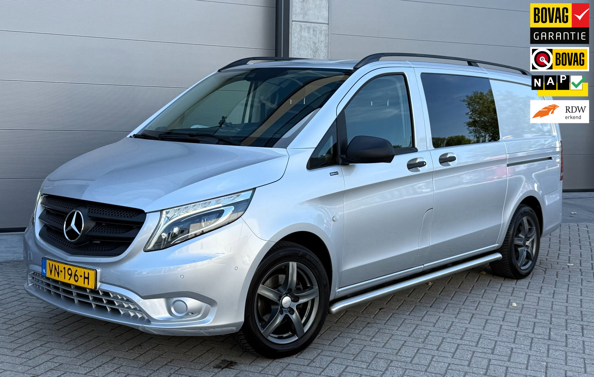 Mercedes-Benz Vito 114 CDI Lang DC 2015 Grijs 5P. NAP|APK 2015 - voorkant