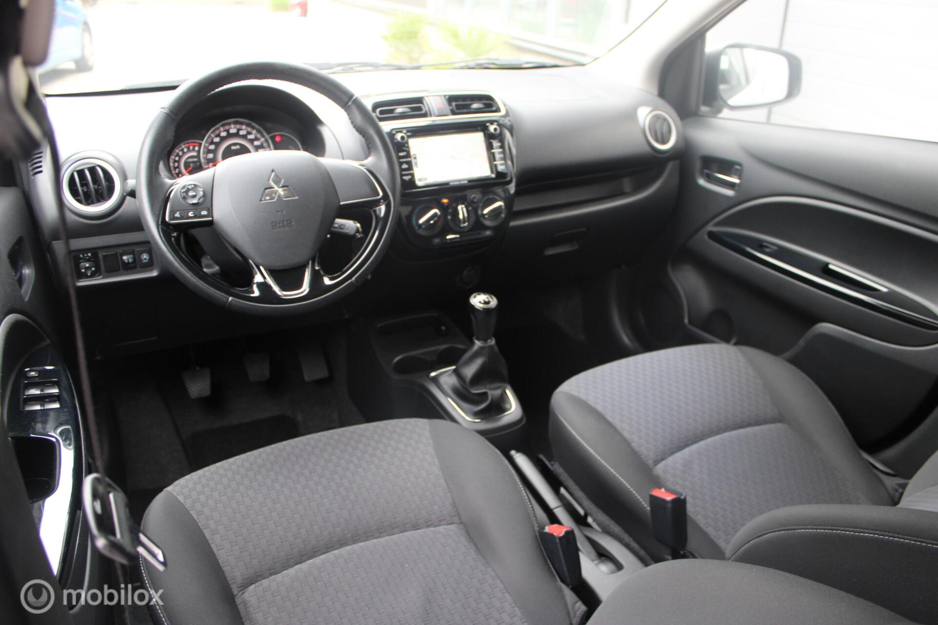 Foto van Mitsubishi Mitsubishi Space Star
