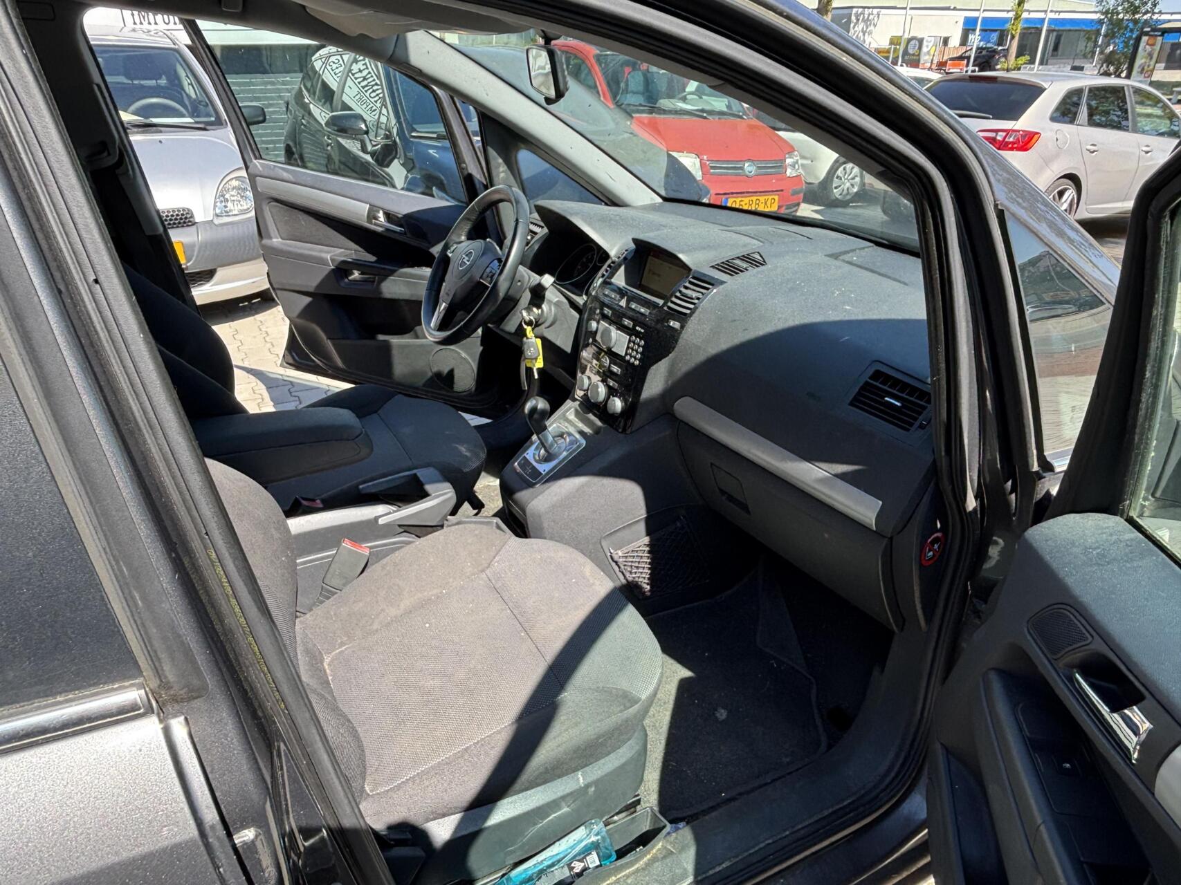 Foto van Opel Zafira