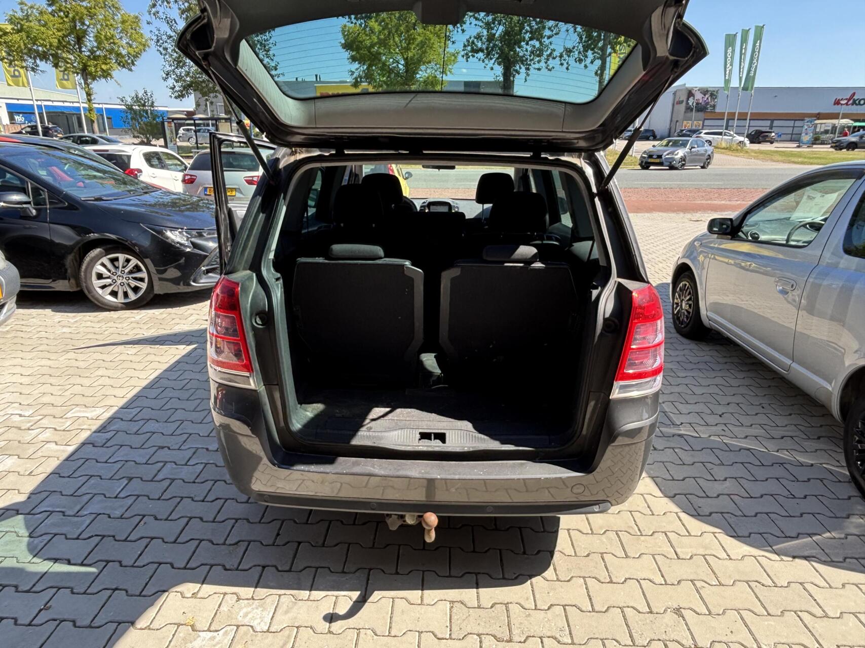 Foto van Opel Zafira